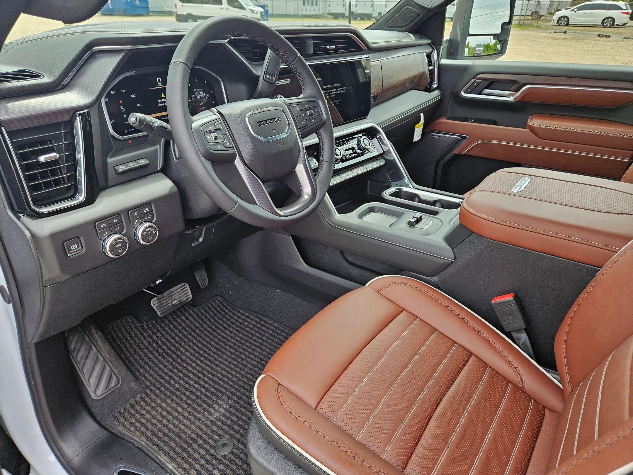 2026 GMC Sierra 2500HD Denali Ultimate - Photo 10