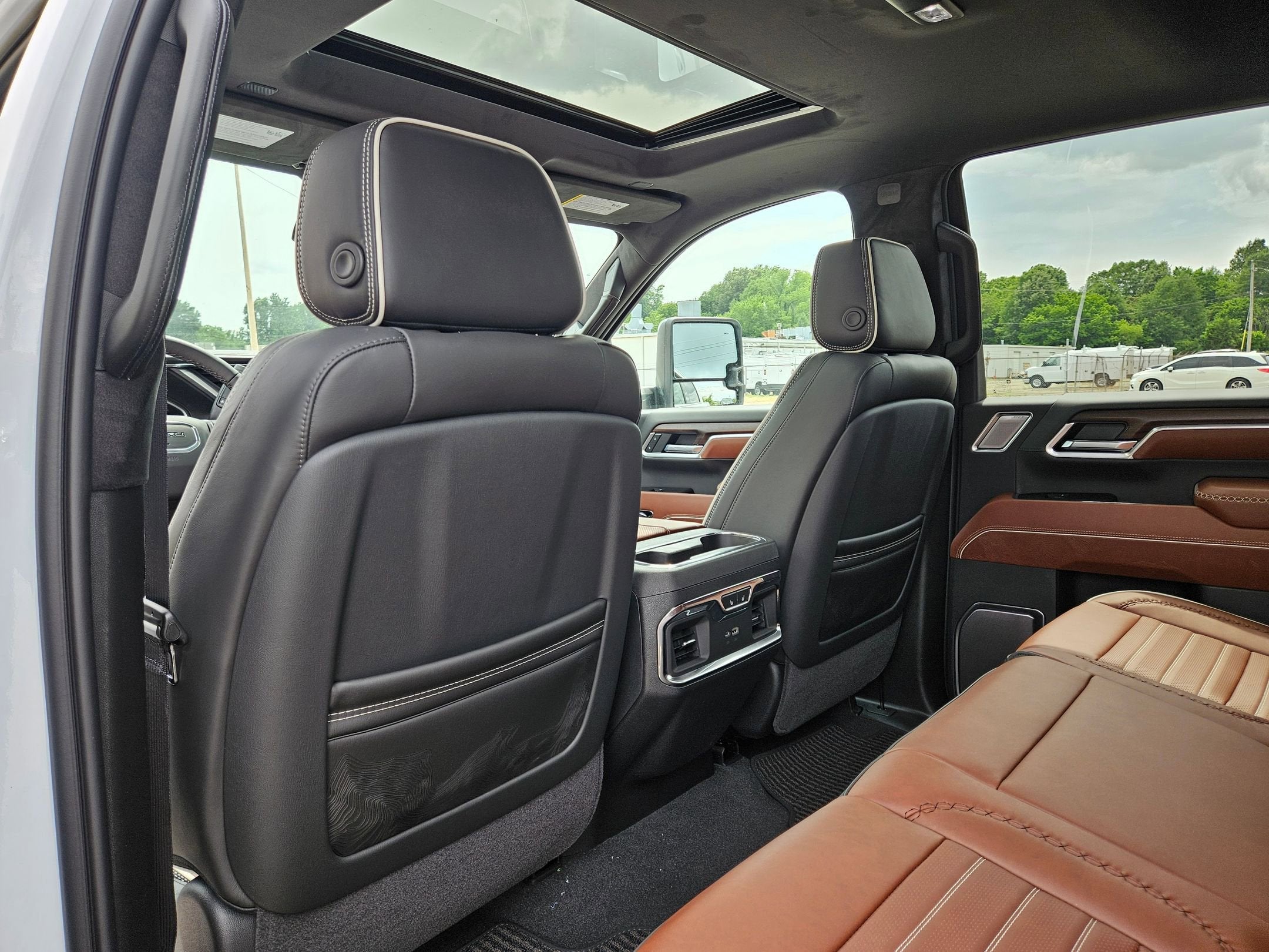 2026 GMC Sierra 2500HD Denali Ultimate - Photo 26