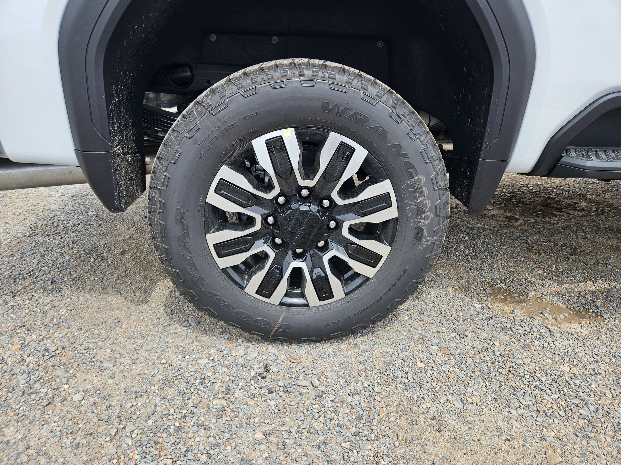 2026 GMC Sierra 2500HD Denali Ultimate - Photo 32