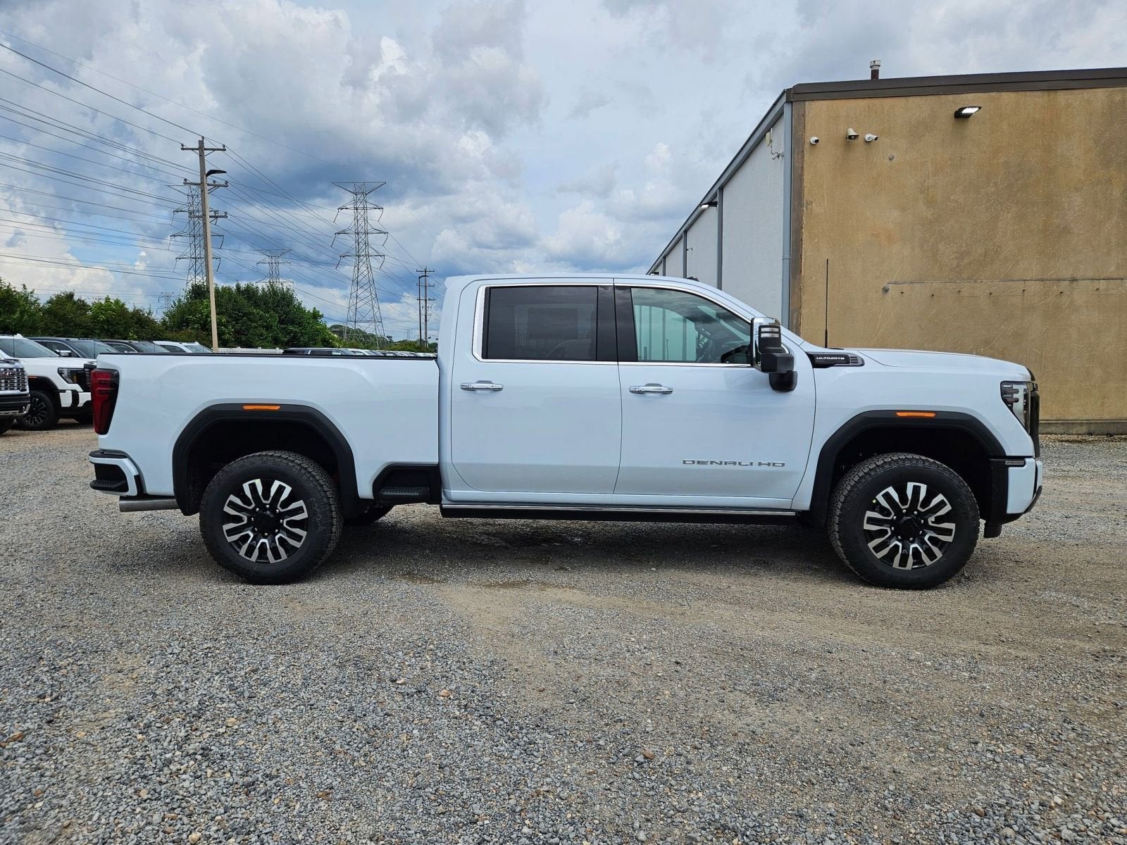 2026 GMC Sierra 2500HD Denali Ultimate - Photo 7