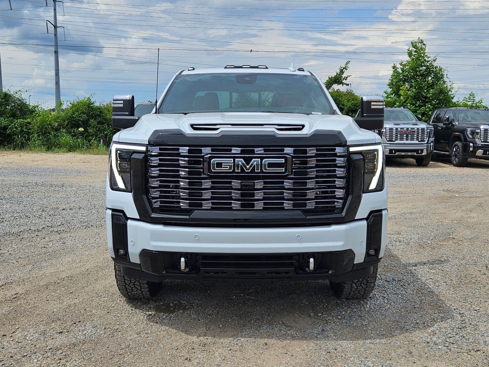 2026 GMC Sierra 2500HD Denali Ultimate - Photo 9