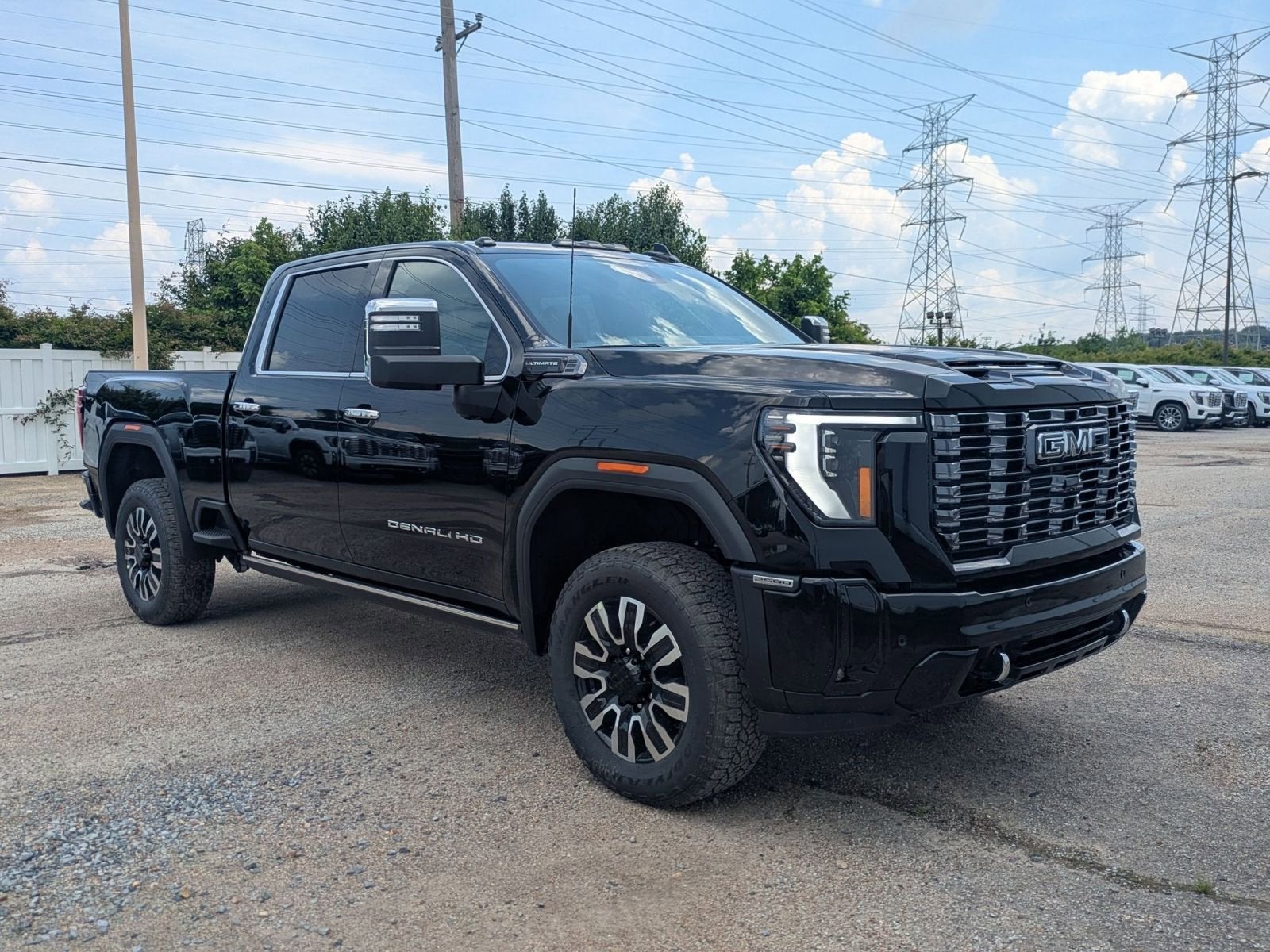 2026 GMC Sierra 2500HD Denali Ultimate - Photo 8