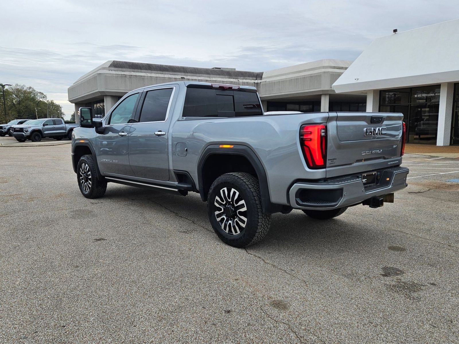 2025 GMC Sierra 2500 HD Denali Ultimate