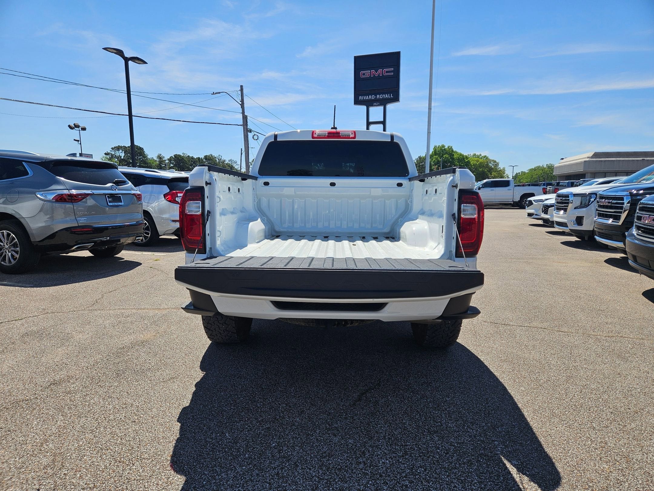 2024 GMC Canyon Elevation