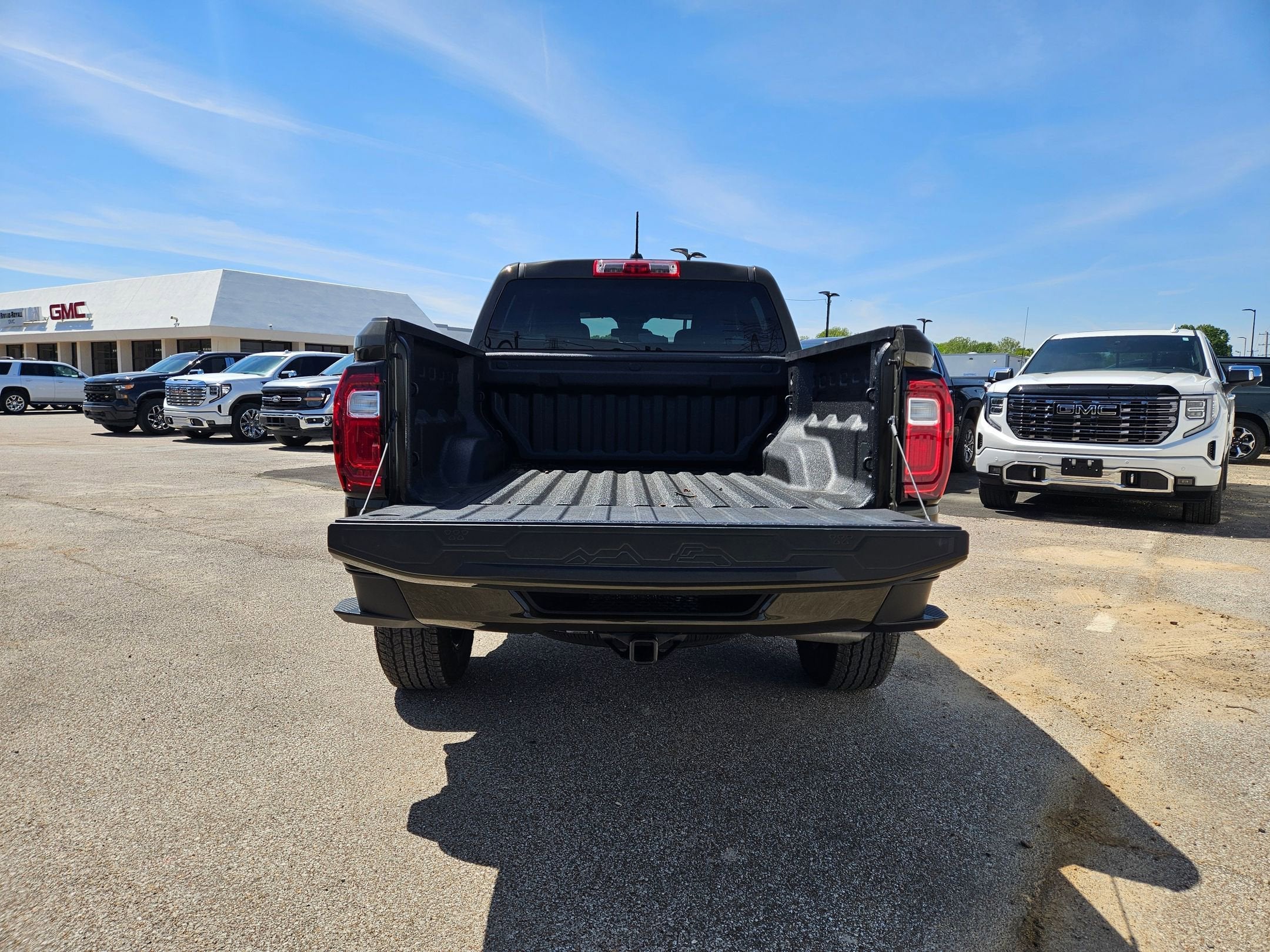 2024 GMC Canyon Elevation