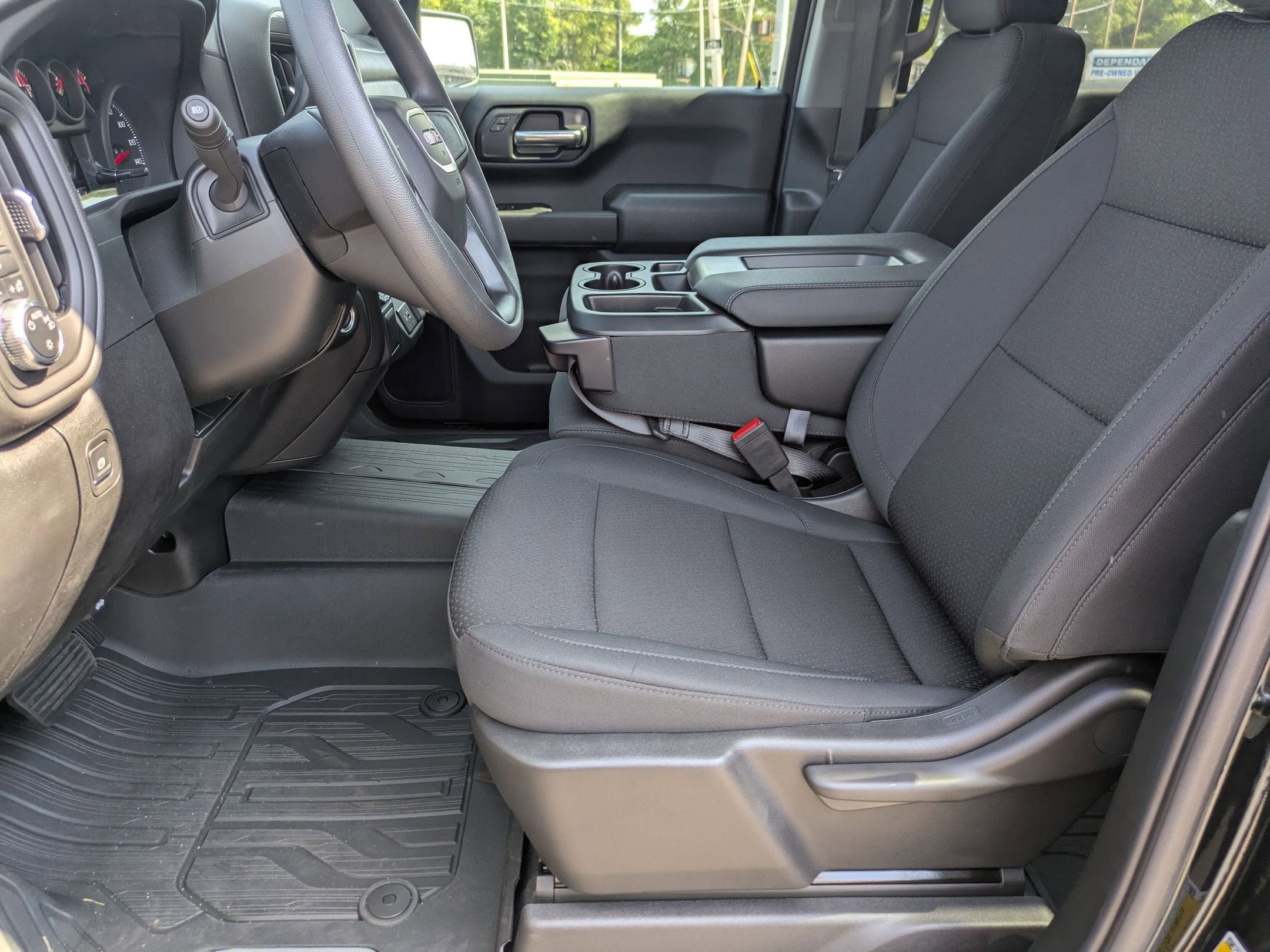 2025 GMC Sierra 1500 Pro