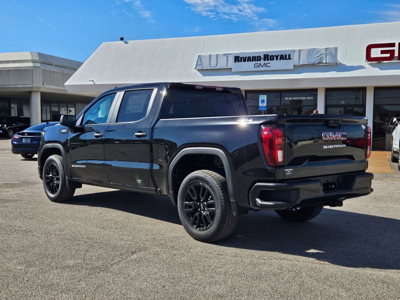 2026 GMC Sierra 1500 Pro