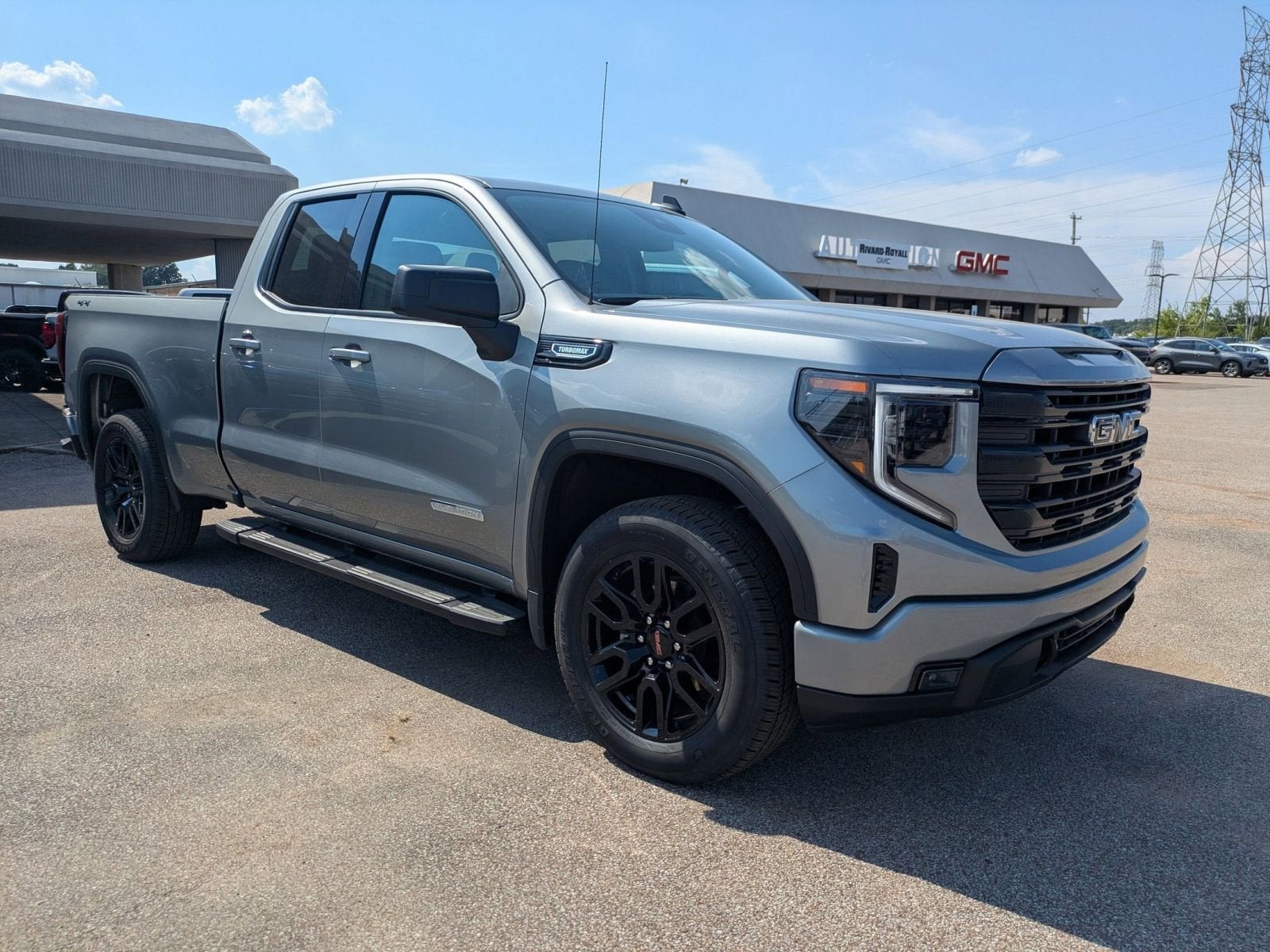 2025 GMC Sierra 1500 Elevation