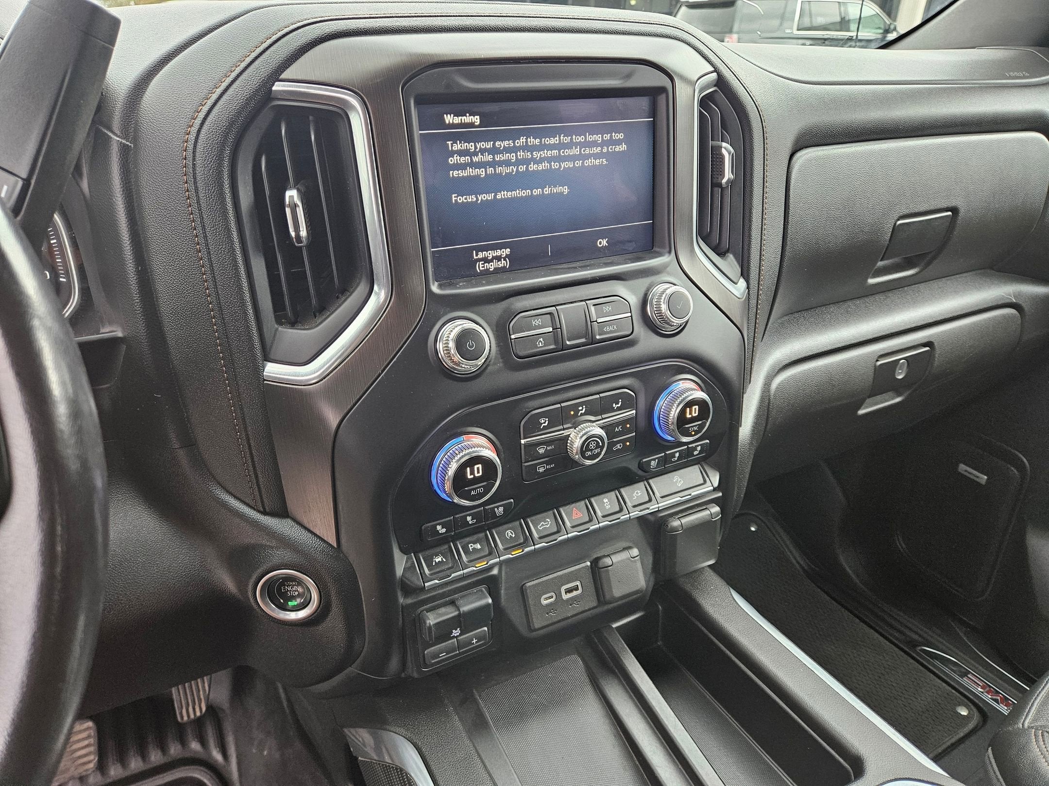 2021 GMC Sierra 1500 AT4