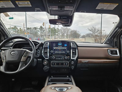 2023 Nissan TITAN Crew Cab Platinum Reserve 4x4