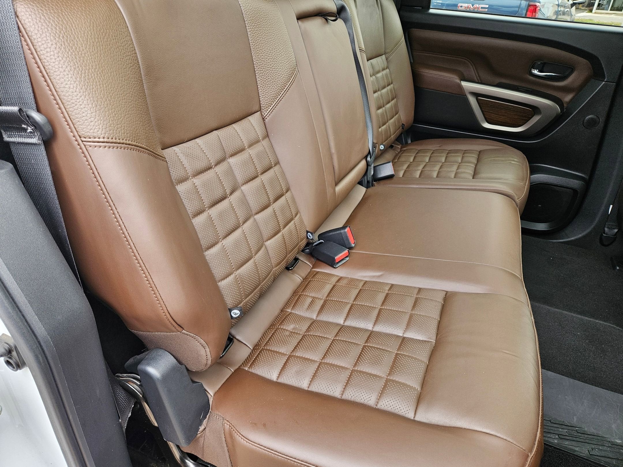 2023 Nissan TITAN Crew Cab Platinum Reserve 4x4