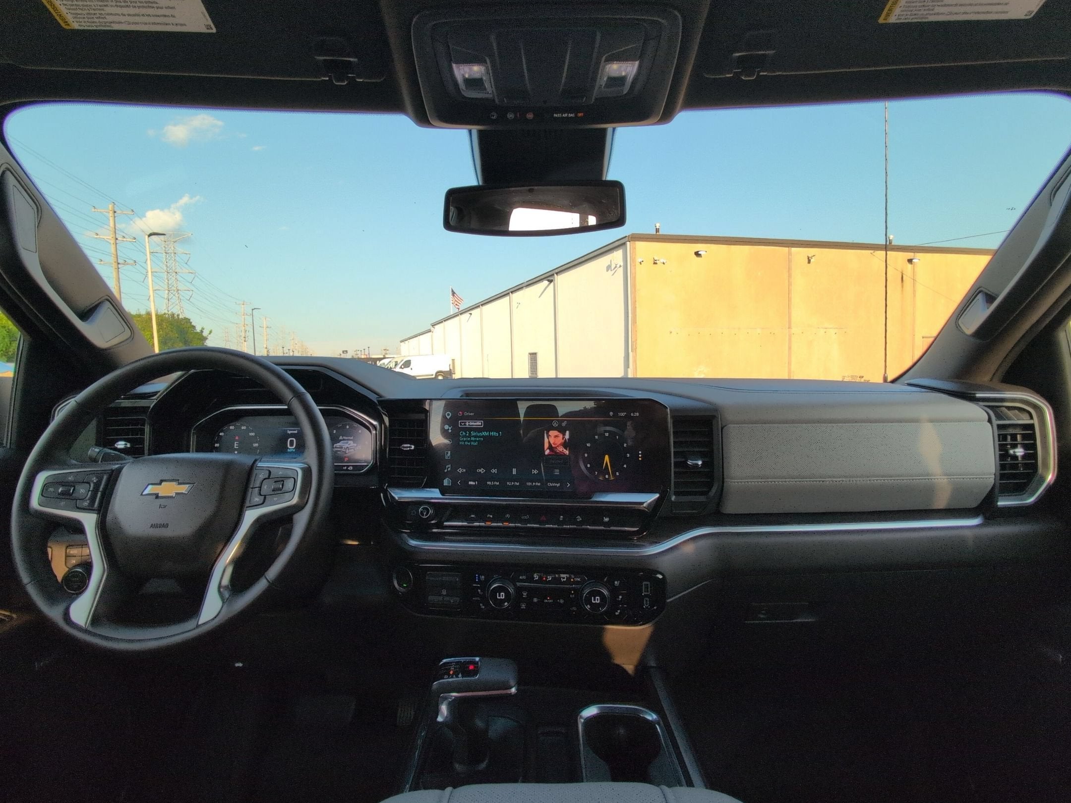 2025 Chevrolet Silverado 1500 LTZ