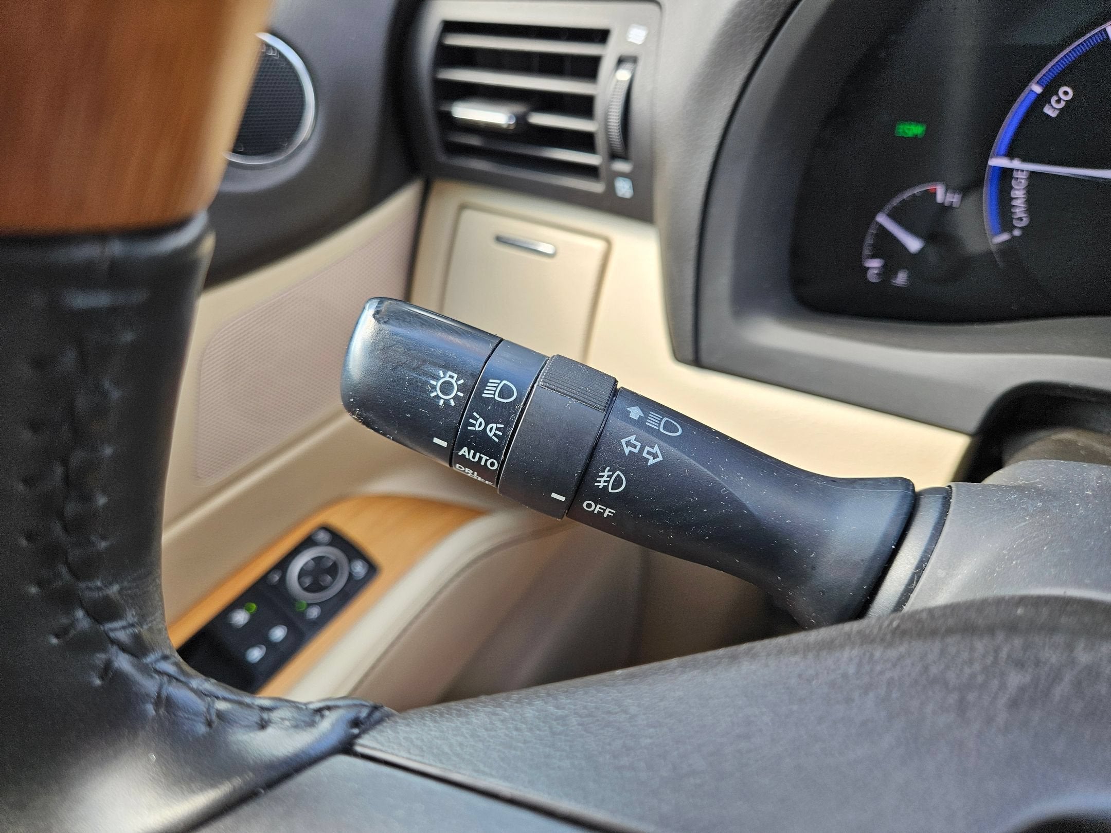 2015 Lexus RX 450h FWD 4dr