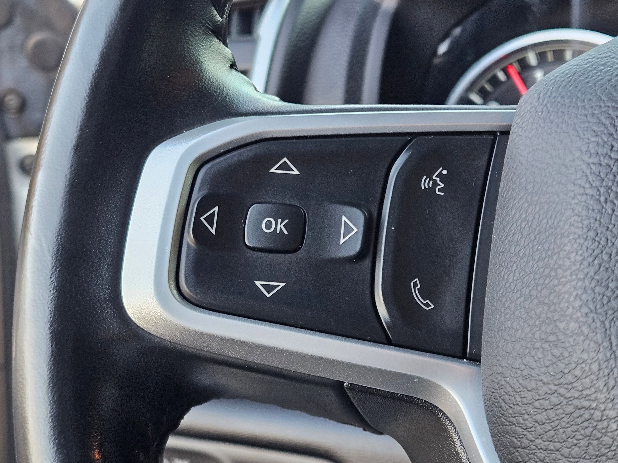 2023 RAM 2500 Big Horn Crew Cab 4x4 6'4" Box