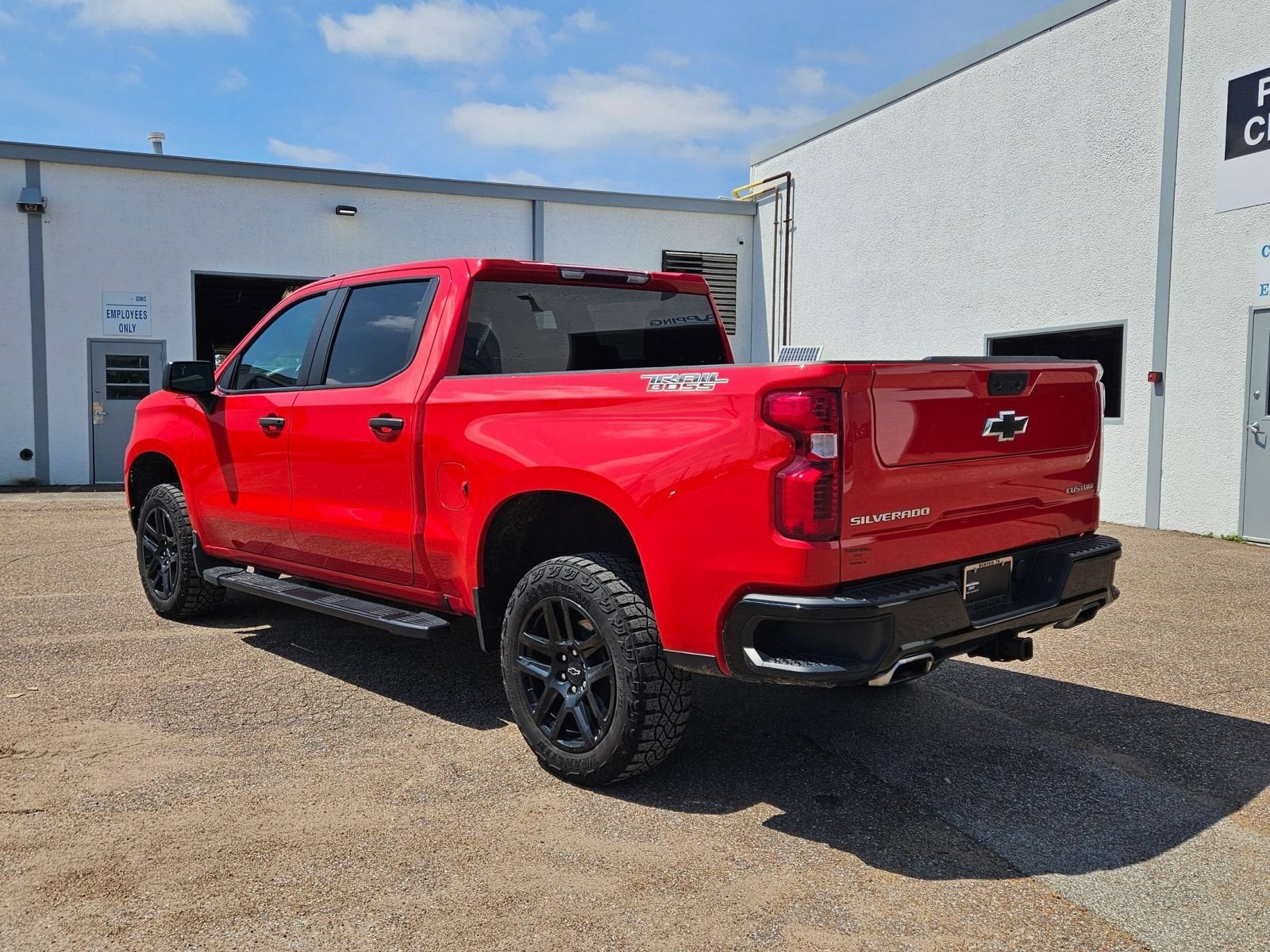 2024 Chevrolet Silverado 1500 Custom Trail Boss