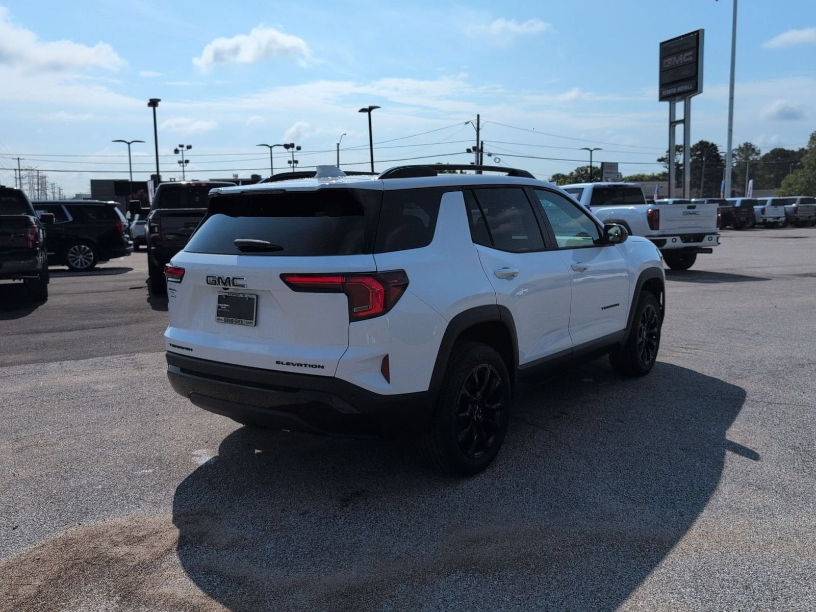 2027 GMC Terrain FWD Elevation