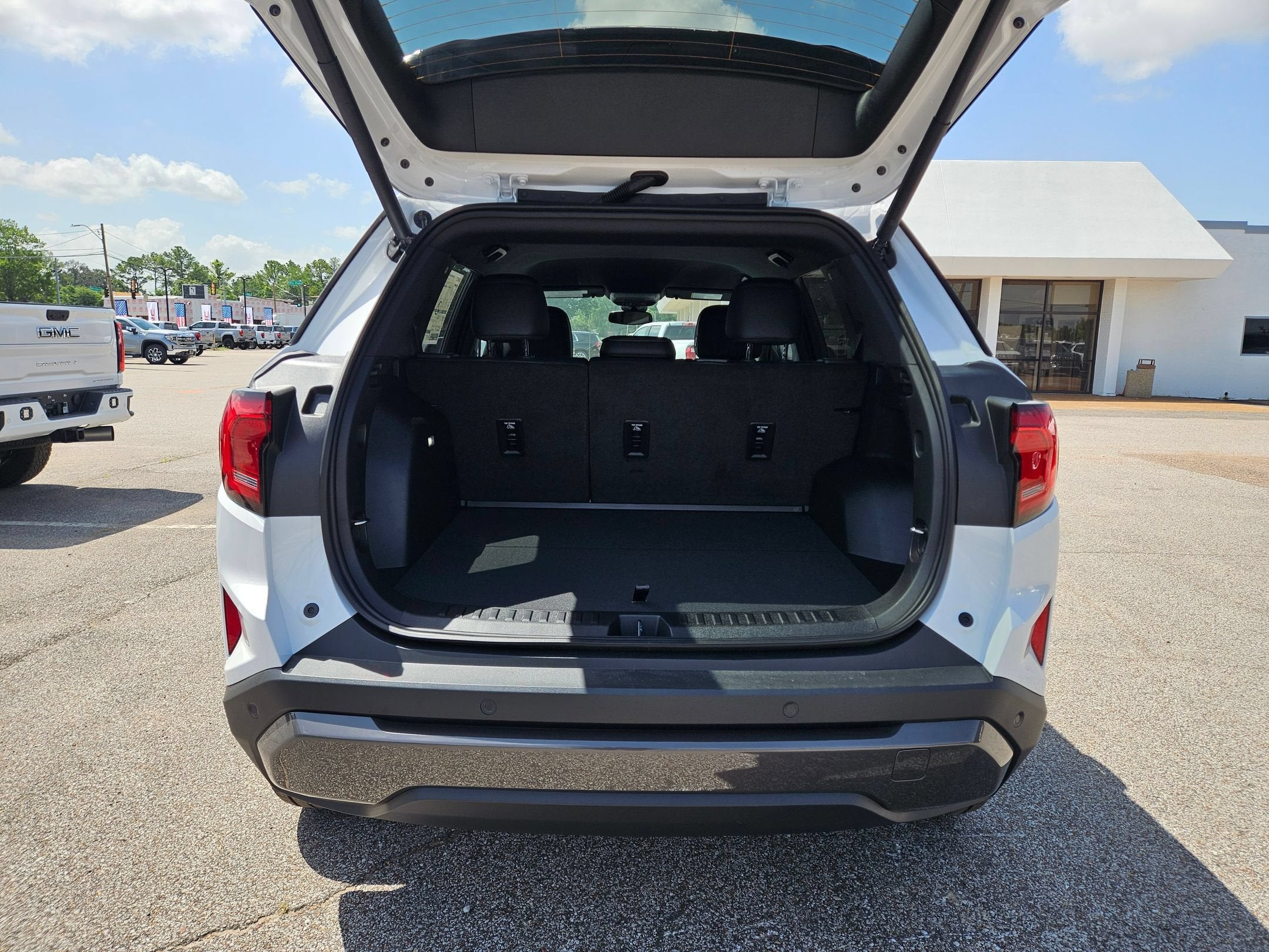2027 GMC Terrain FWD Elevation