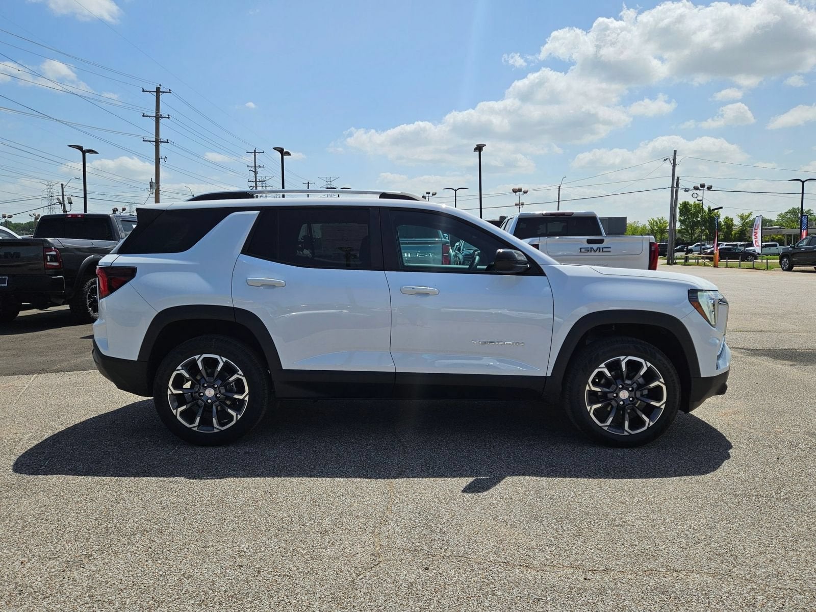2027 GMC Terrain FWD Elevation
