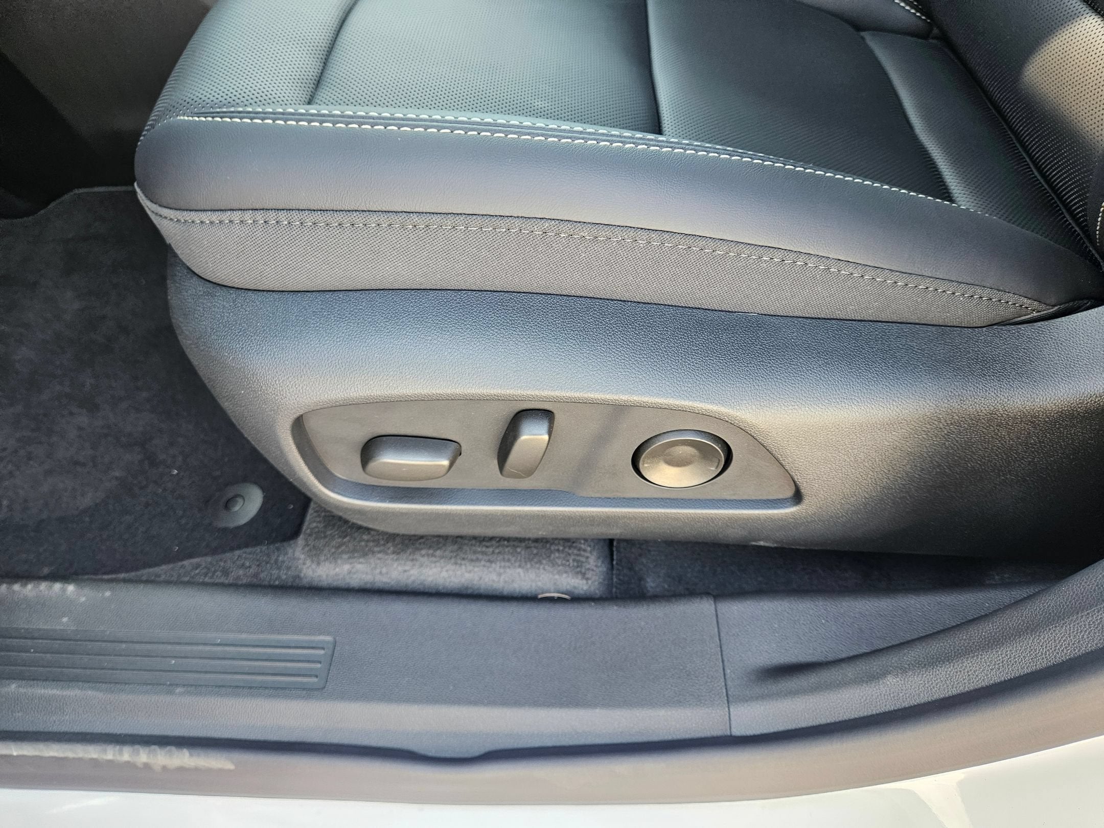 2027 GMC Terrain FWD Elevation