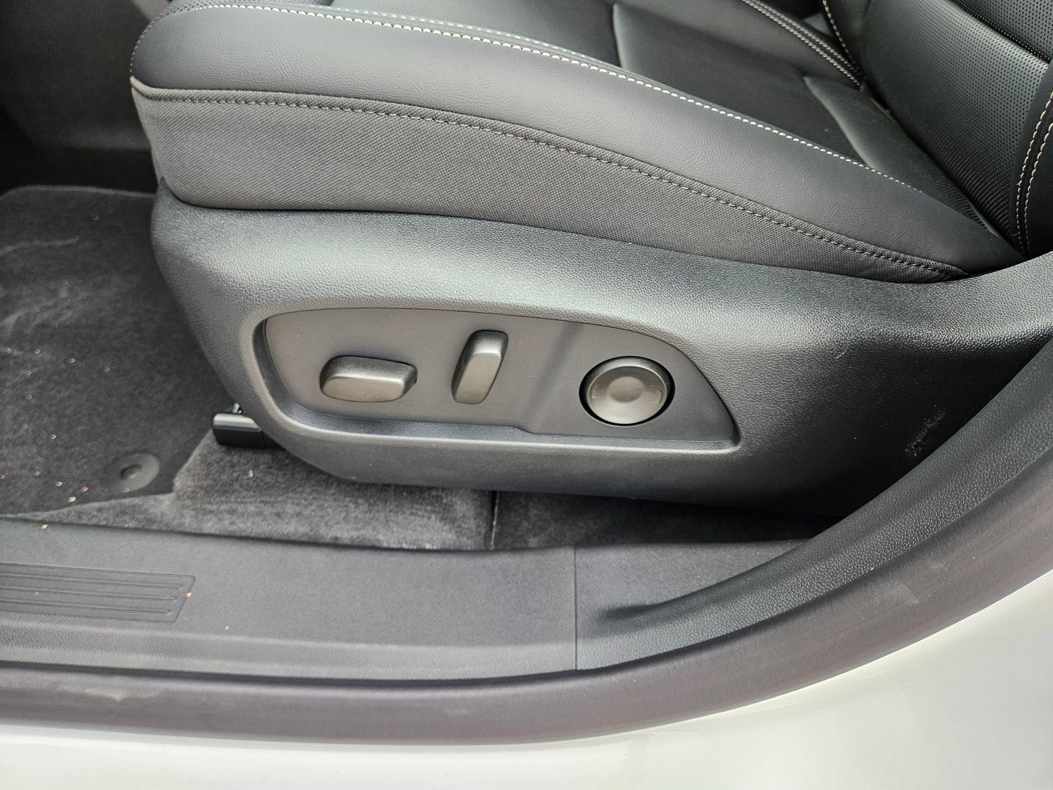2026 GMC Terrain Elevation - Photo 24