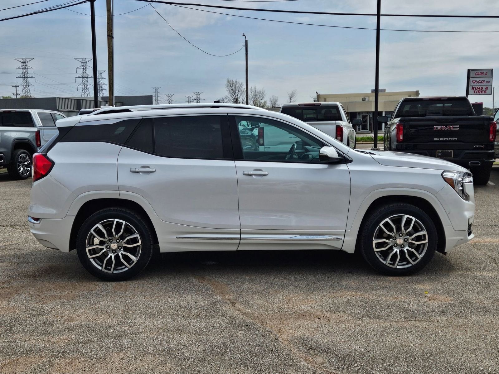 2024 GMC Terrain Denali