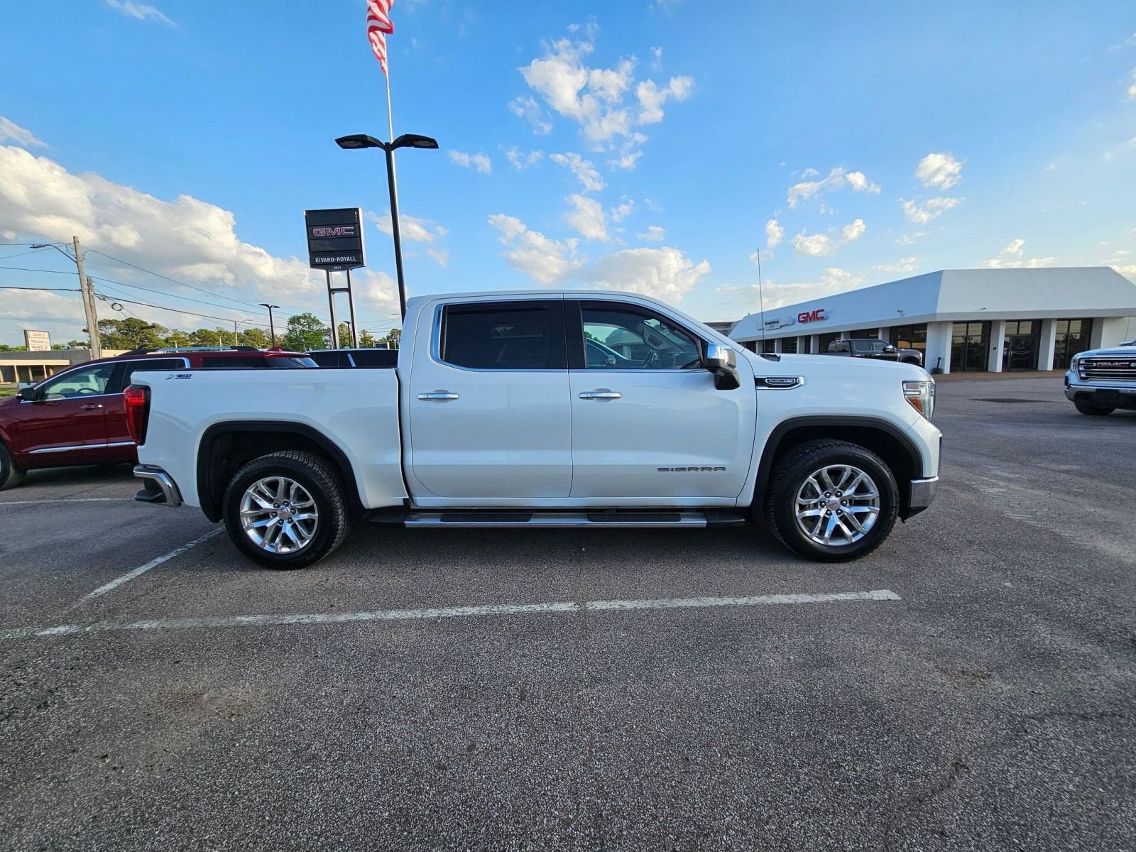 2019 GMC Sierra 1500 SLT