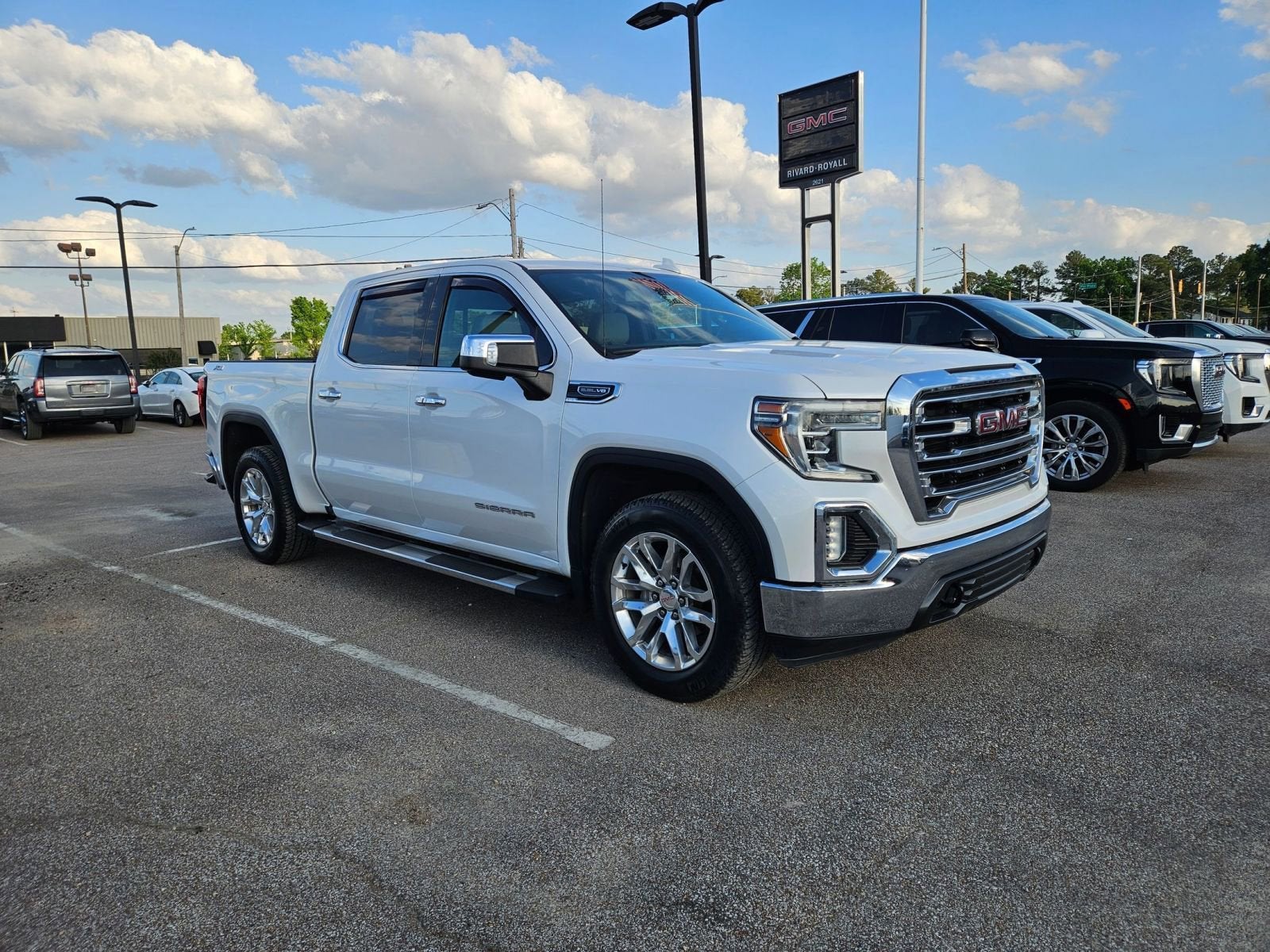 2019 GMC Sierra 1500 SLT