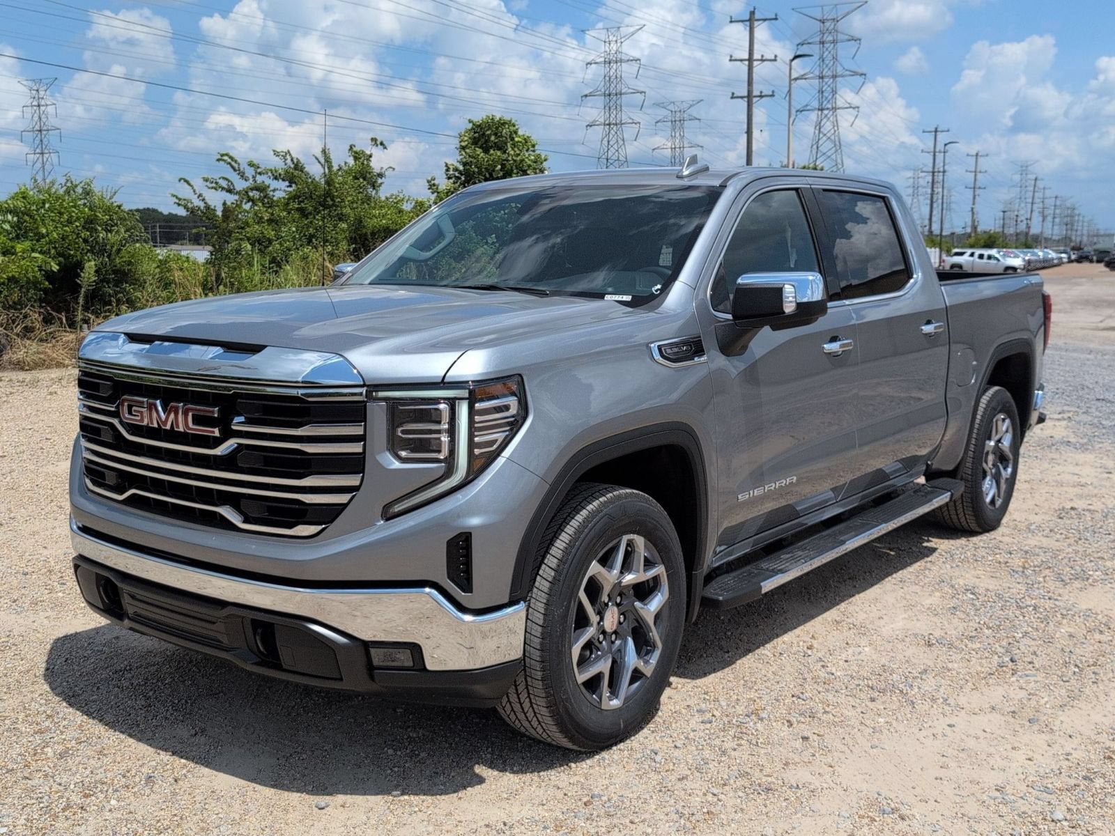 2026 GMC Sierra 1500 SLT - Photo 10