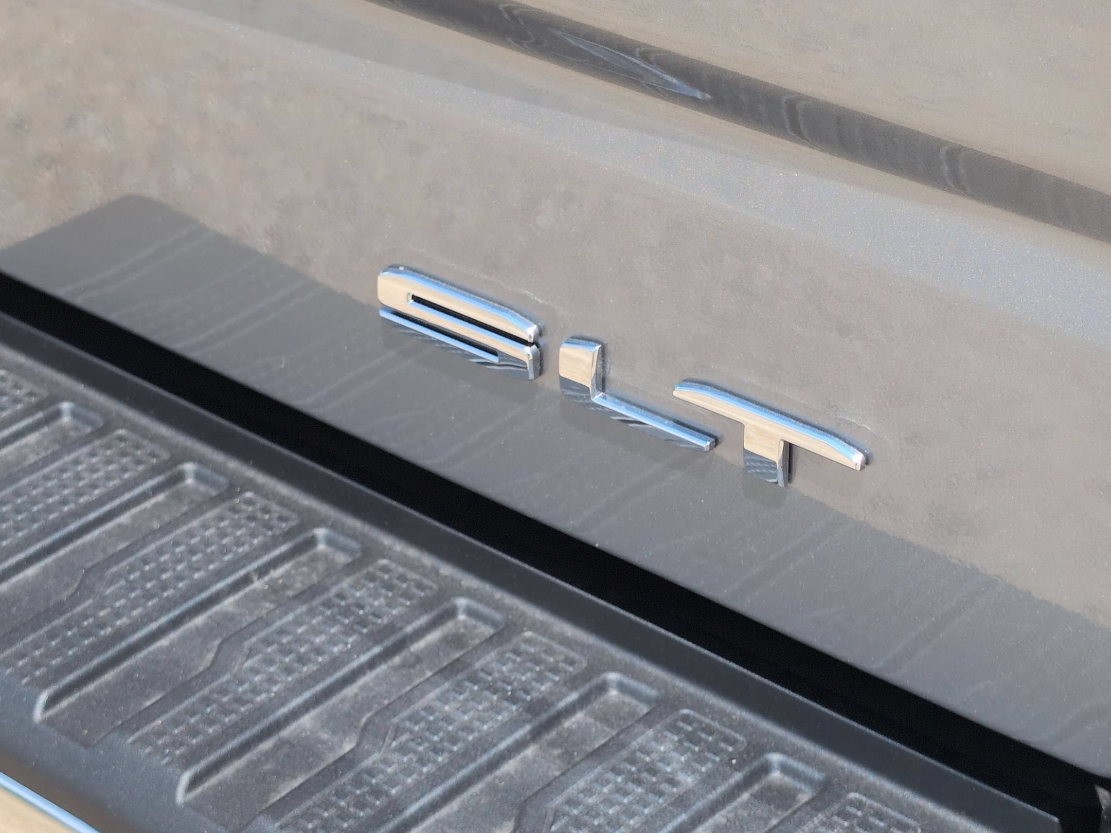 2026 GMC Sierra 1500 SLT - Photo 33