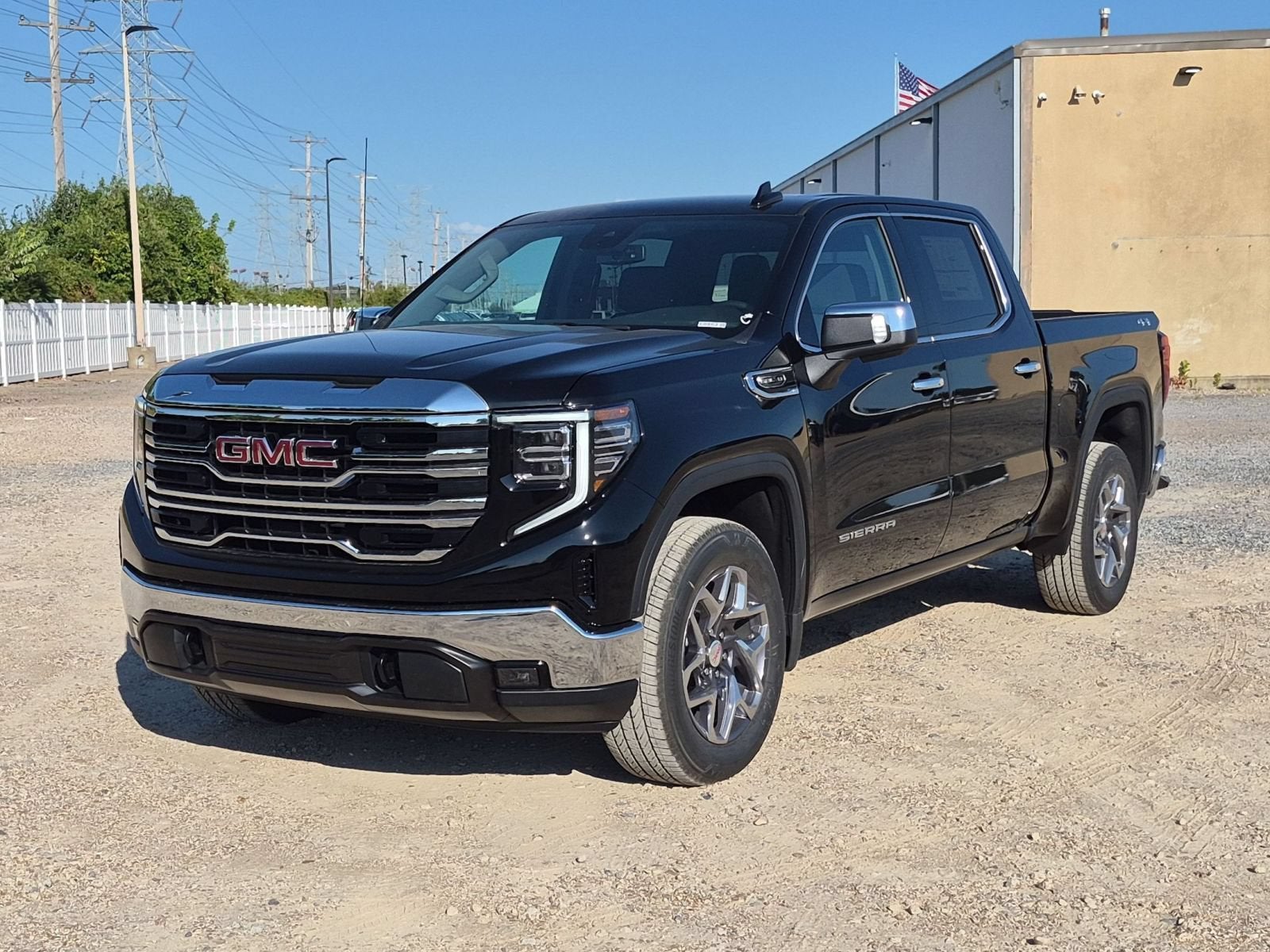 2026 GMC Sierra 1500 SLT