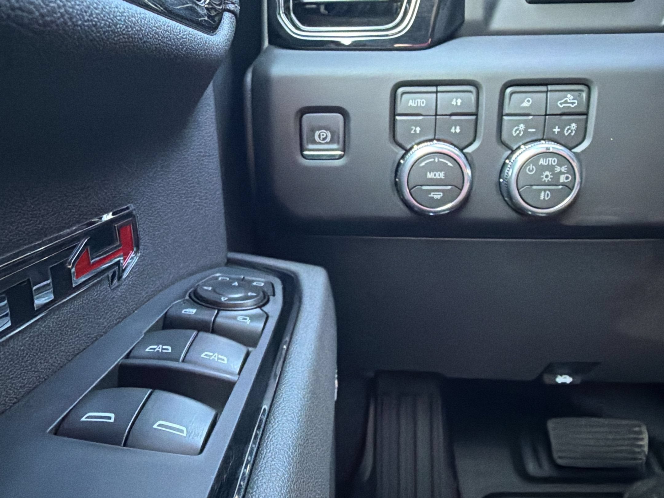 2026 GMC Sierra 1500 AT4 - Photo 16