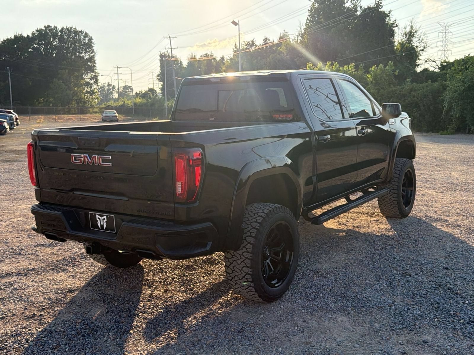 2026 GMC Sierra 1500 AT4 - Photo 6