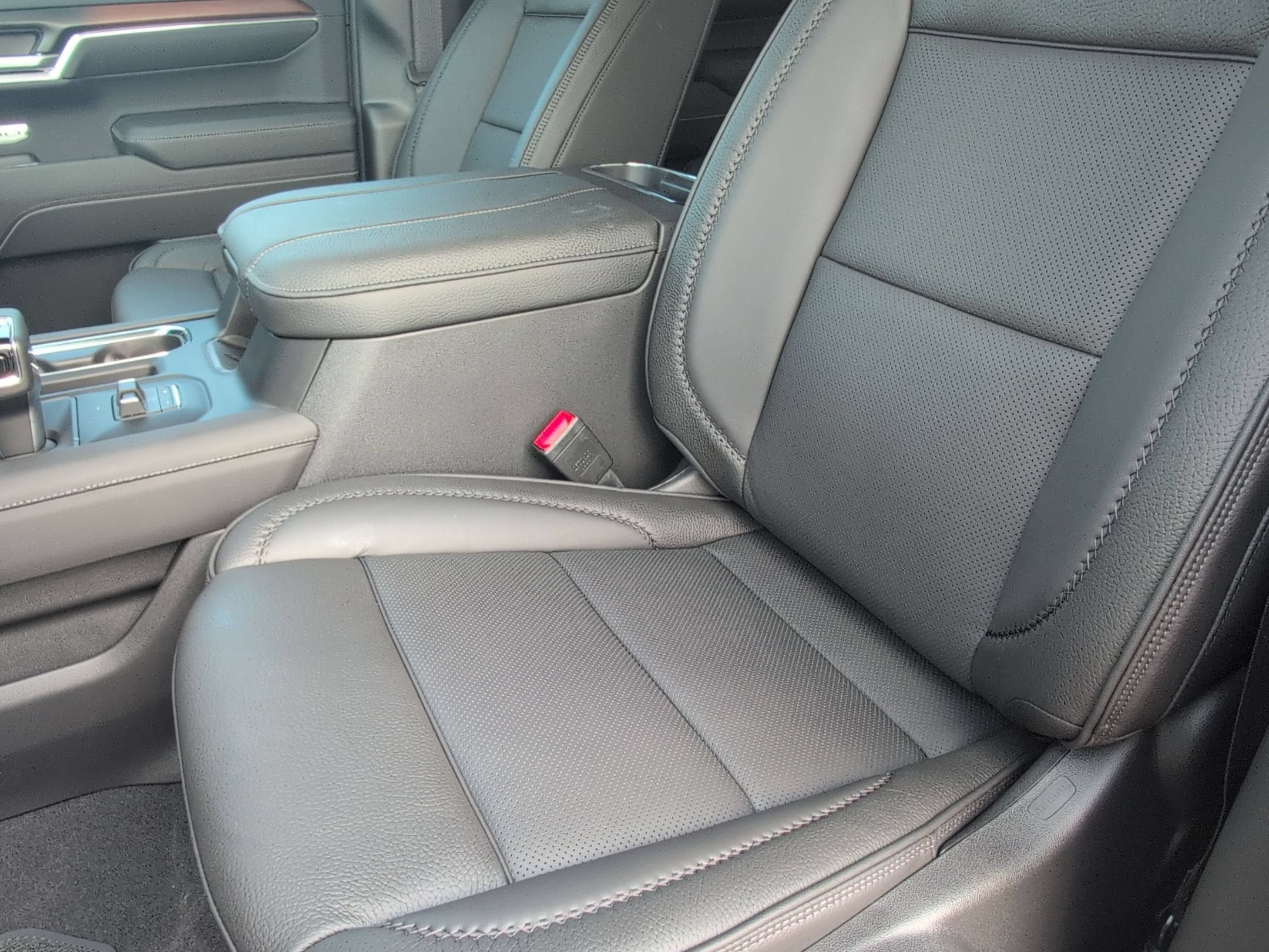 2026 GMC Sierra 1500 Denali - Photo 24