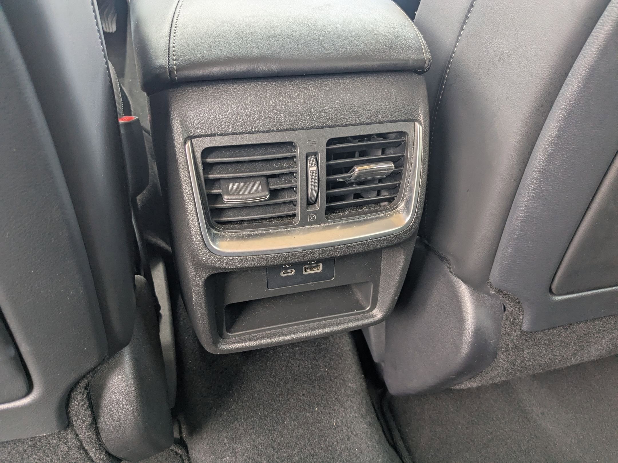 2024 INFINITI QX50 LUXE