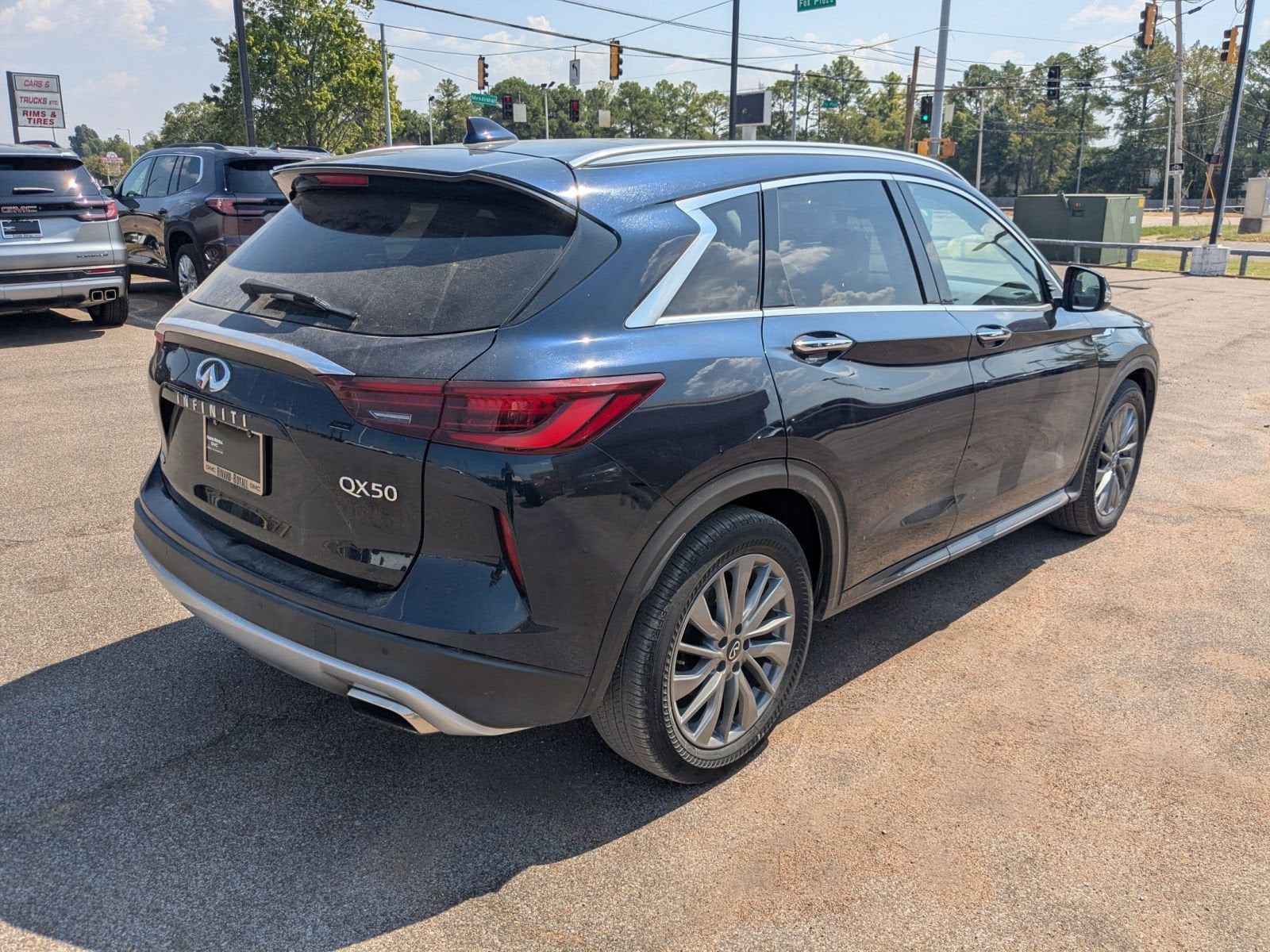 2024 INFINITI QX50 LUXE