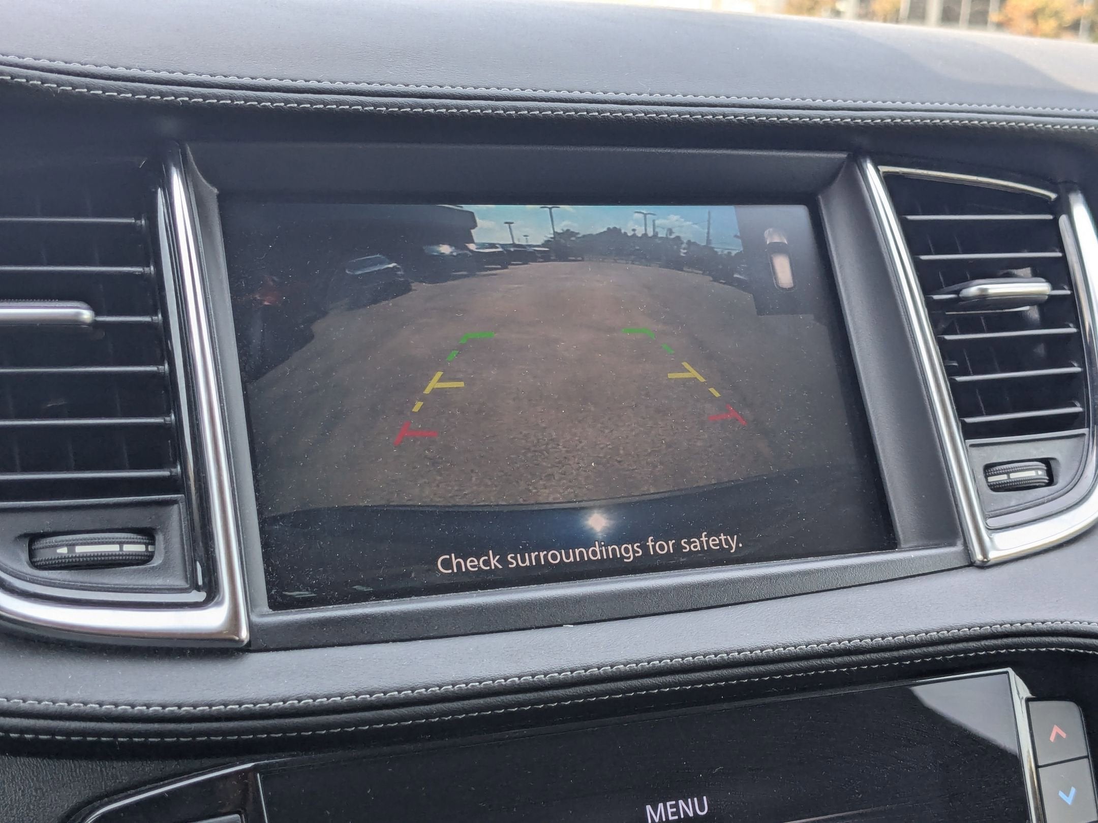 2024 INFINITI QX50 LUXE