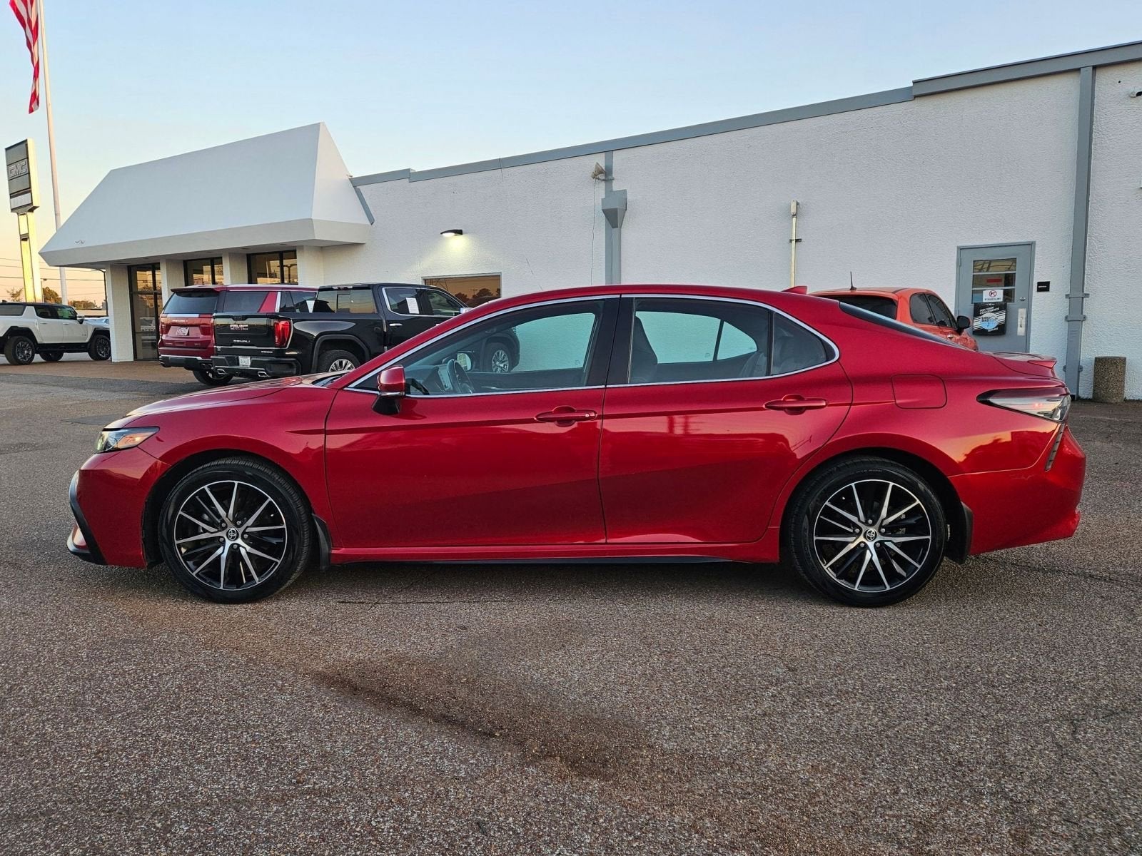 2024 Toyota Camry SE