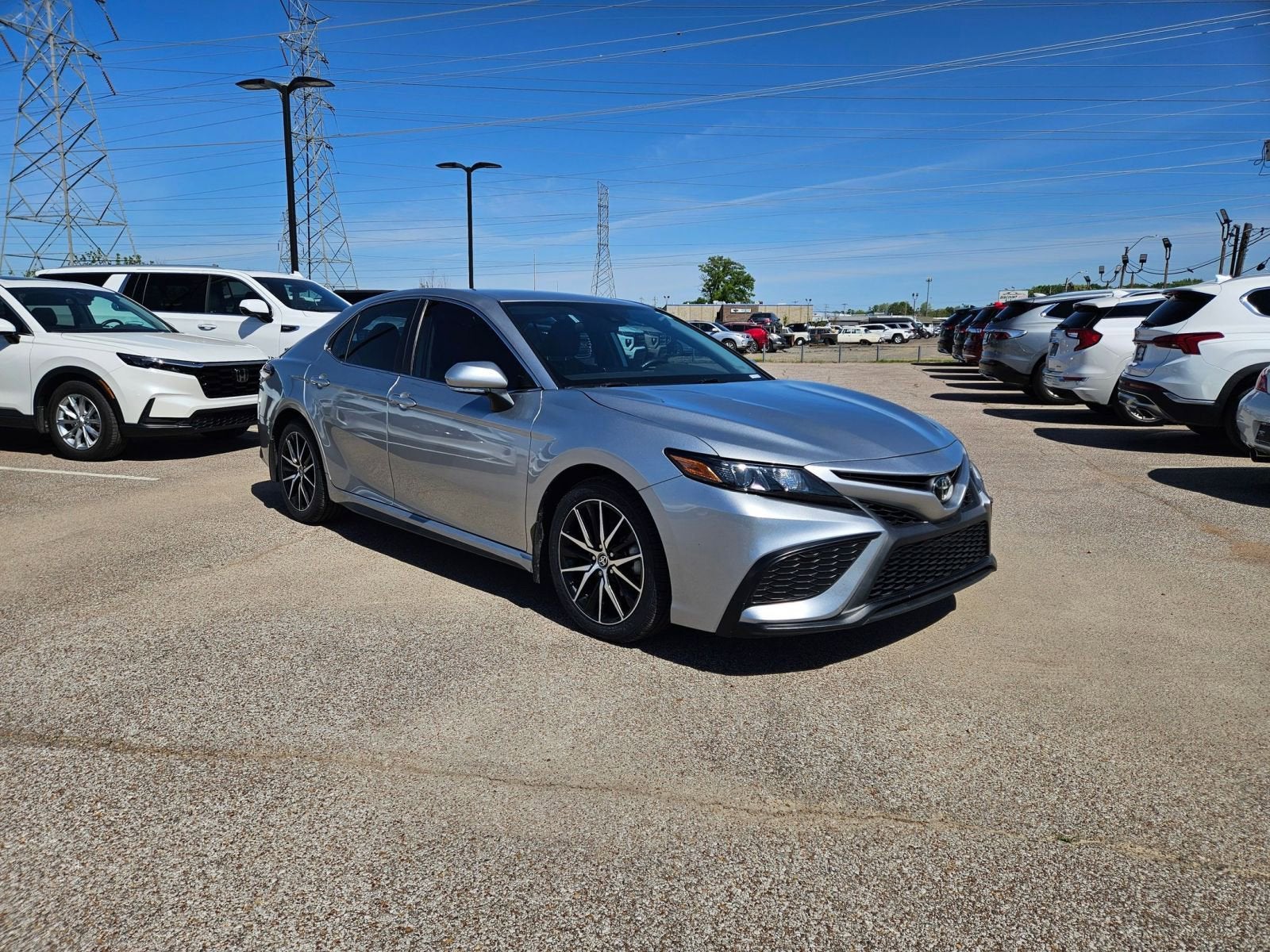 2023 Toyota Camry SE