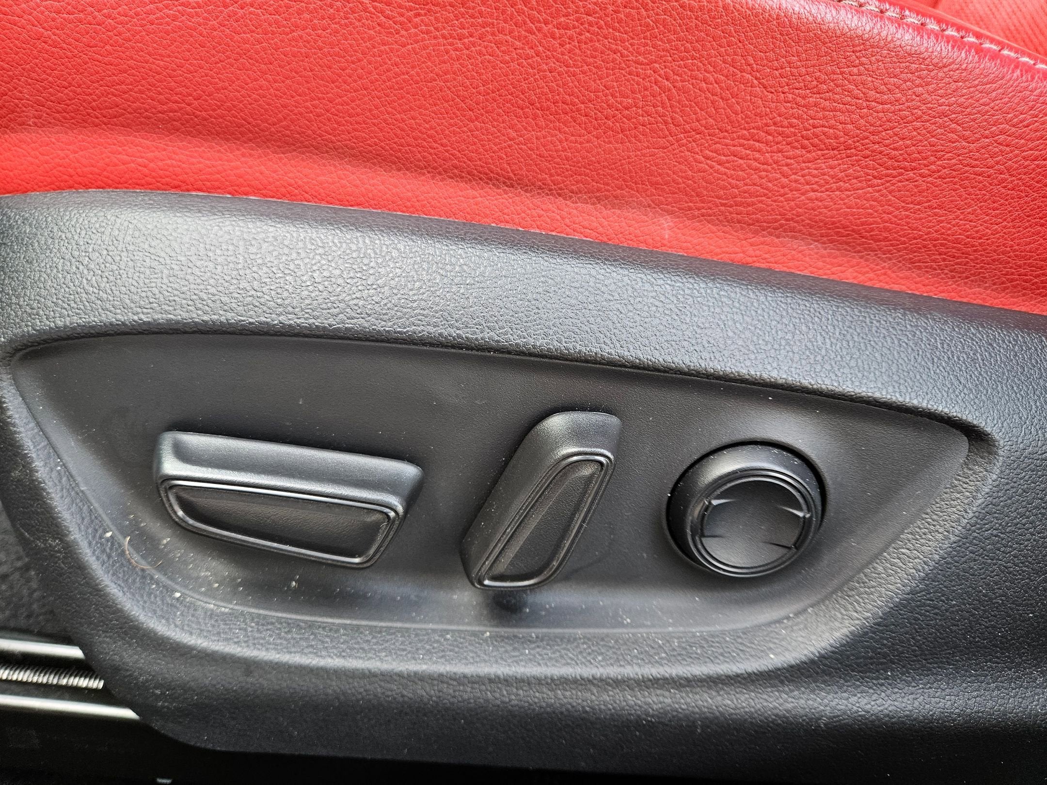 2022 Toyota Camry XSE Hybrid