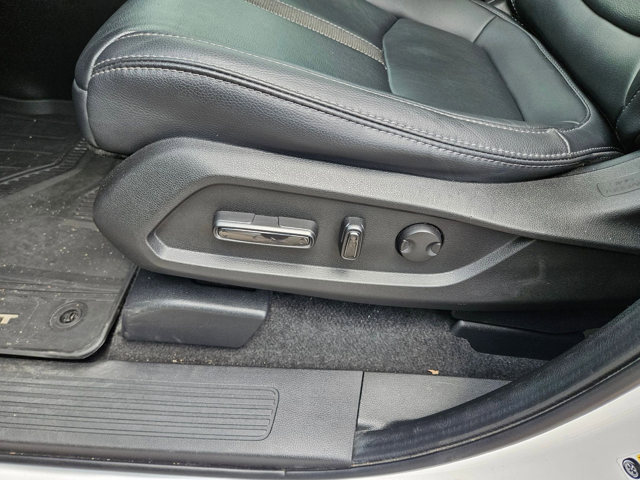 2023 Honda Pilot 2WD Touring