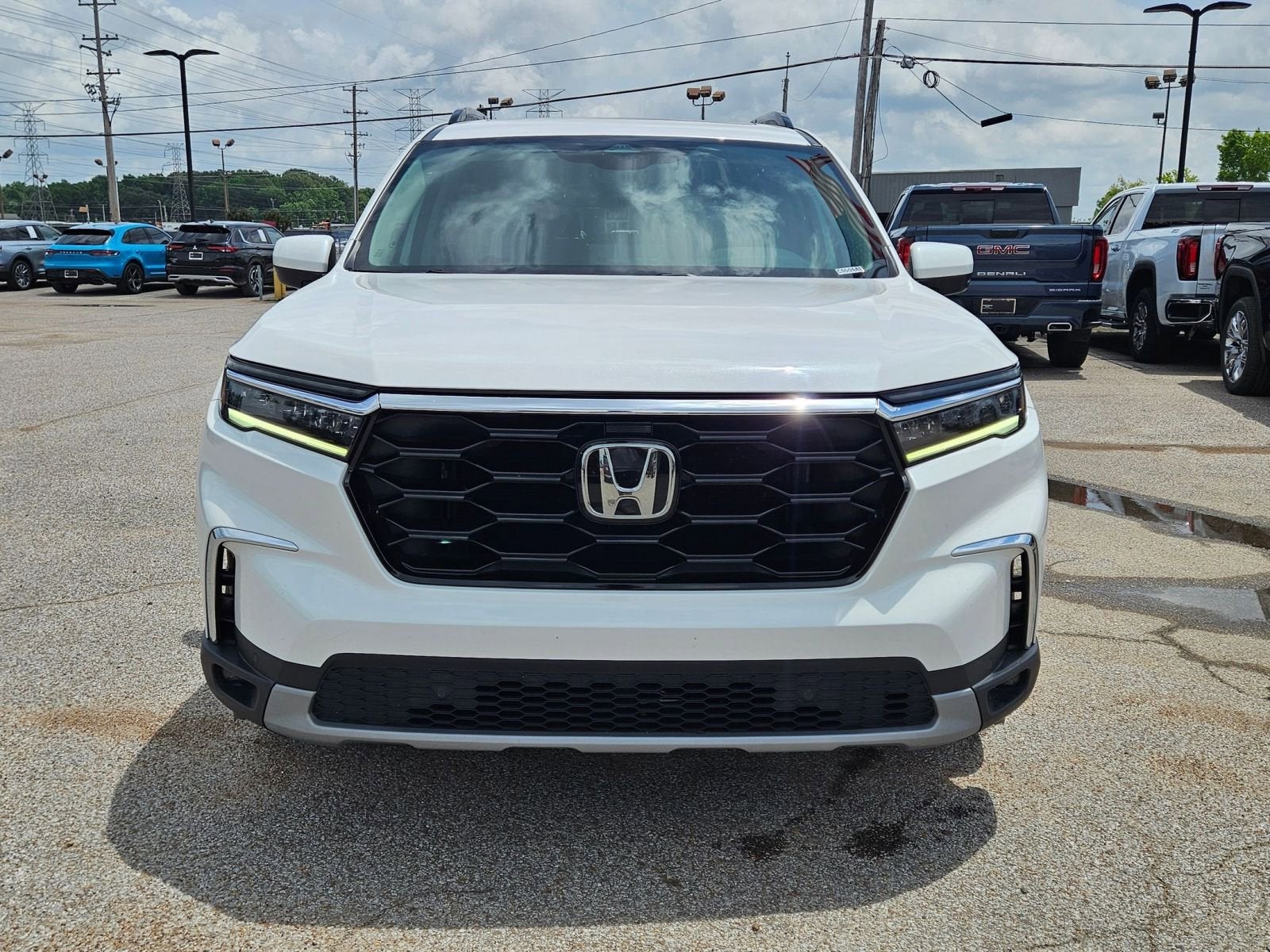 2023 Honda Pilot 2WD Touring