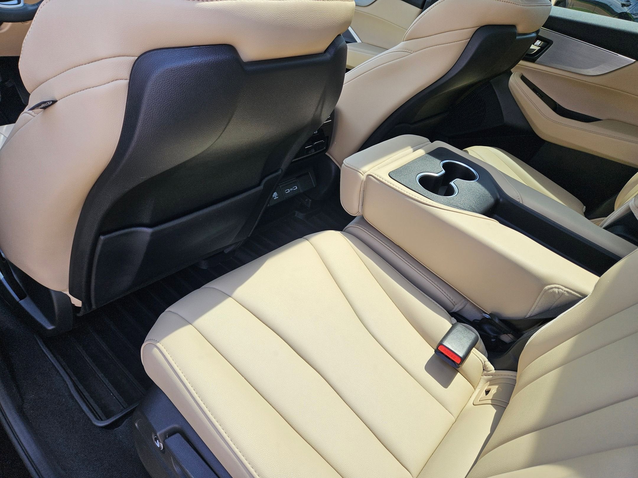 2023 Acura MDX Standard