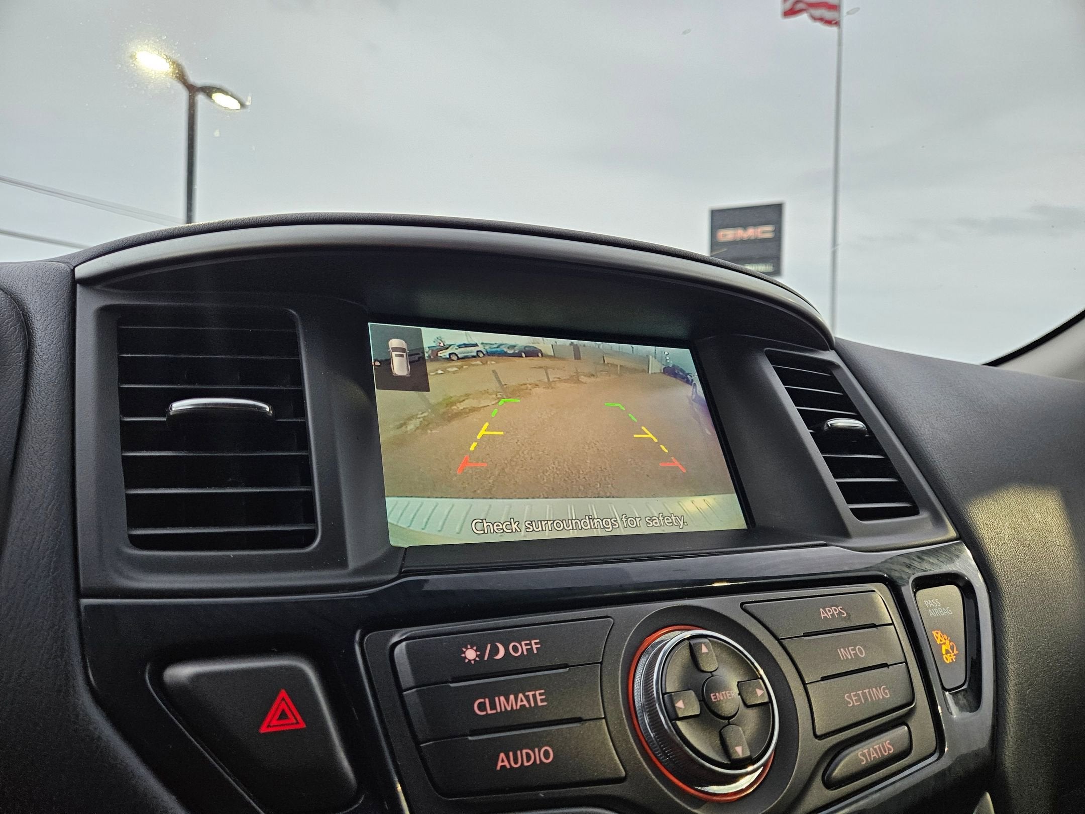 2020 Nissan Pathfinder S 2WD