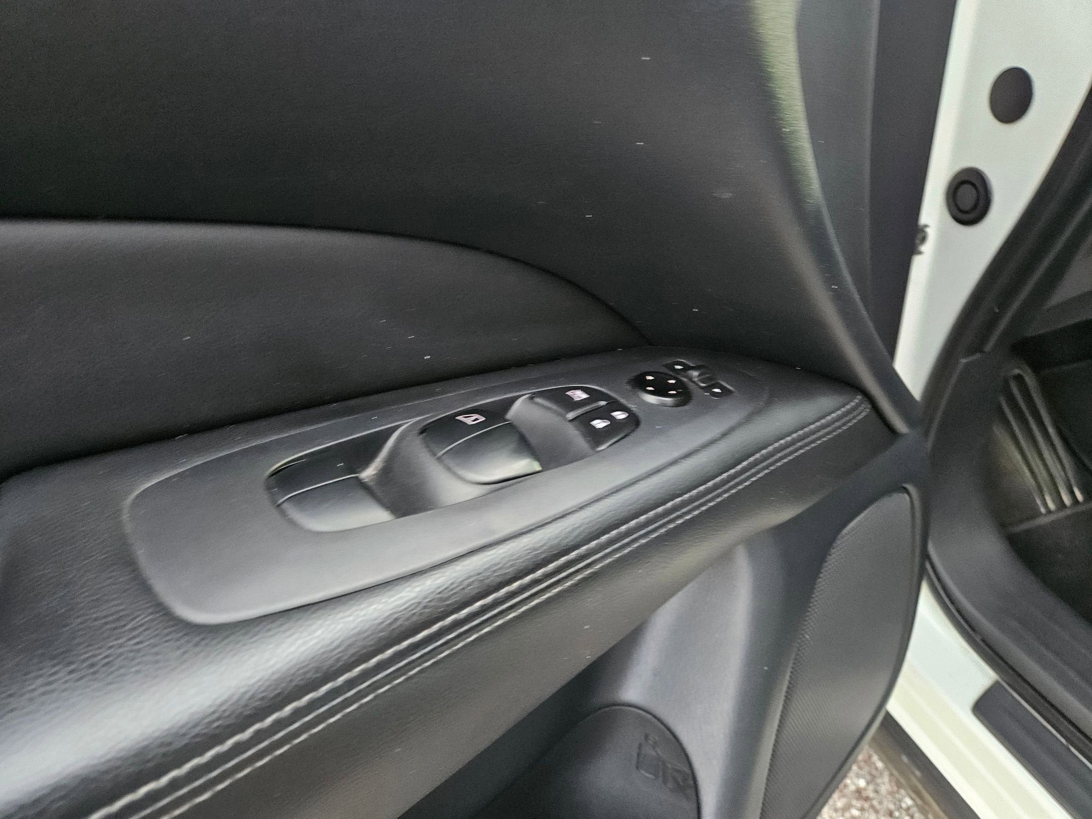 2020 Nissan Pathfinder S 2WD