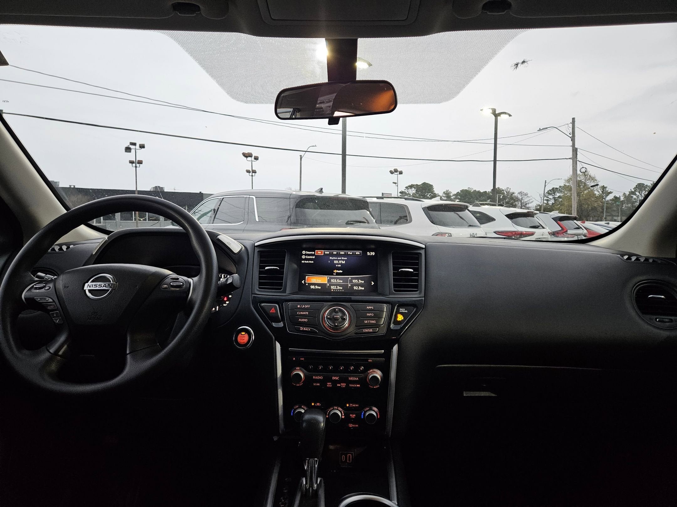 2020 Nissan Pathfinder S 2WD