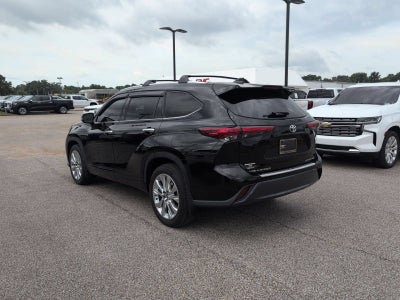 2022 Toyota Highlander Limited