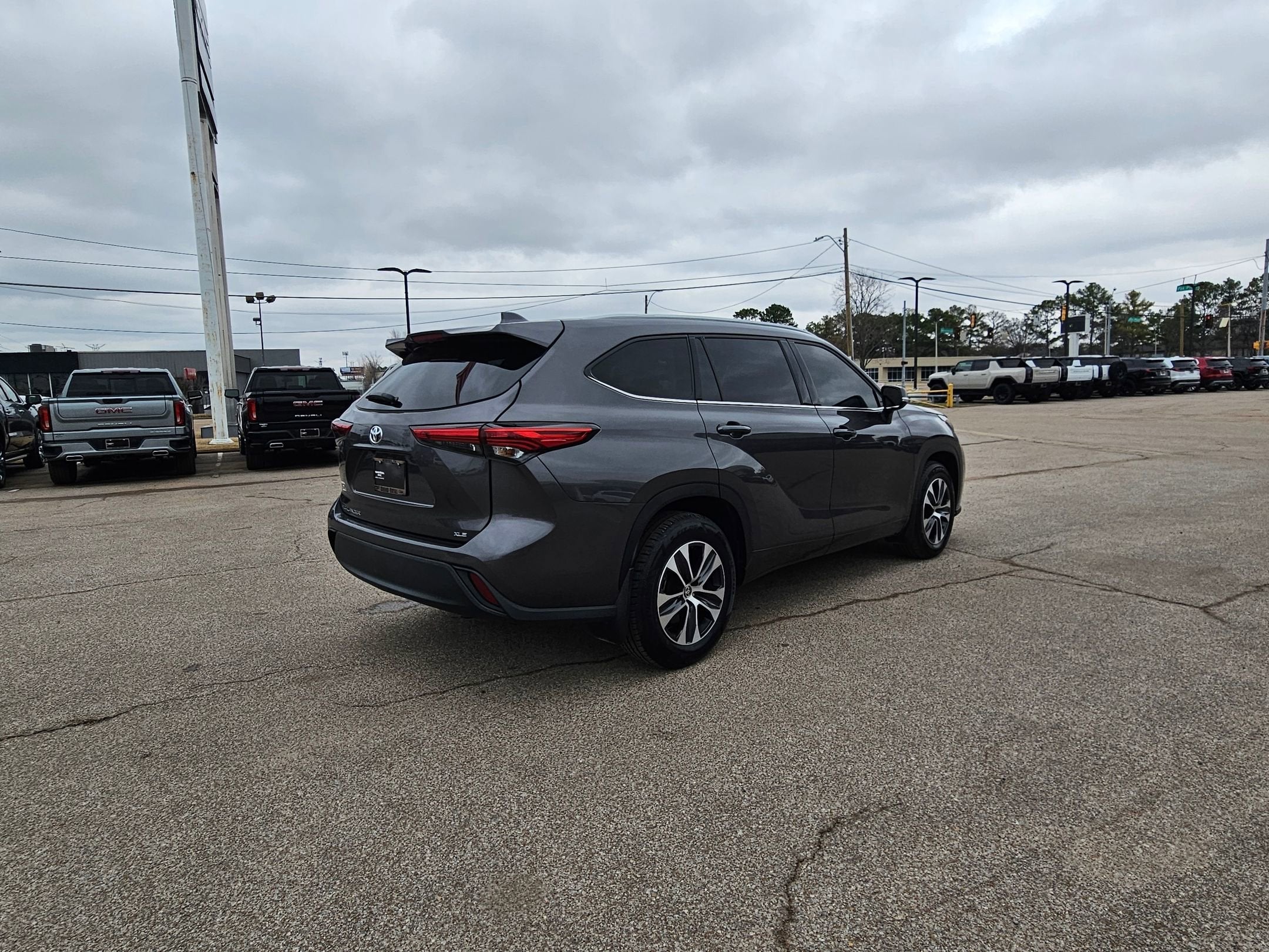 2022 Toyota Highlander XLE