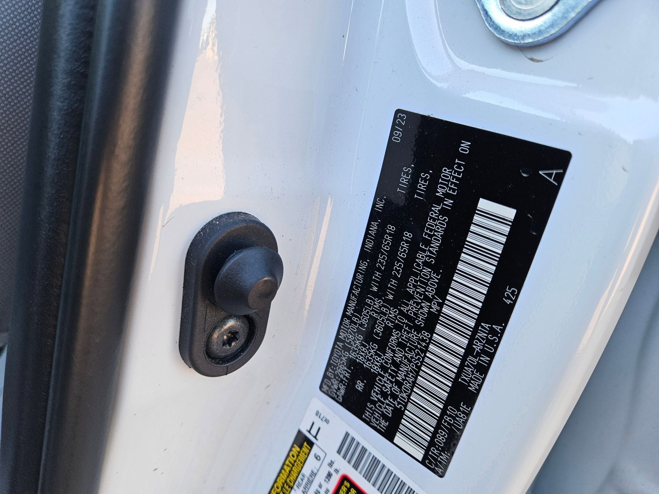 2023 Toyota Highlander L