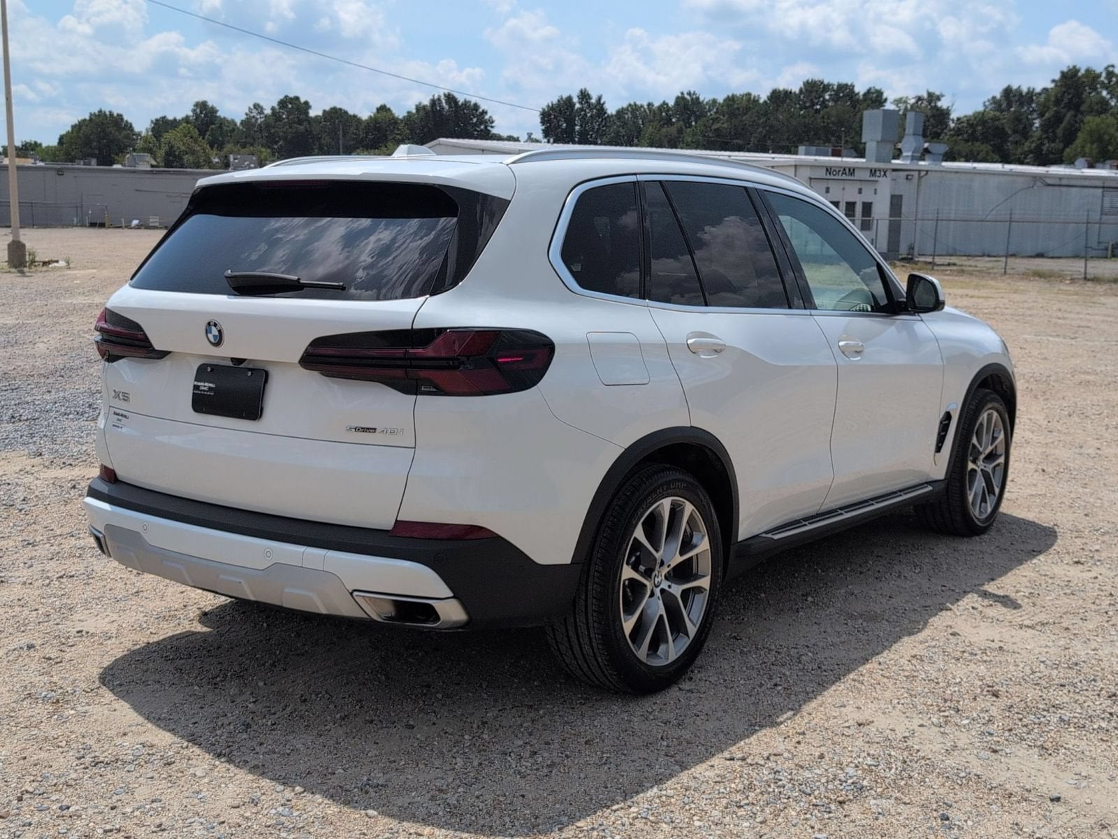2026 BMW X5 sDrive40i