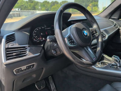 2022 BMW X7 M50i